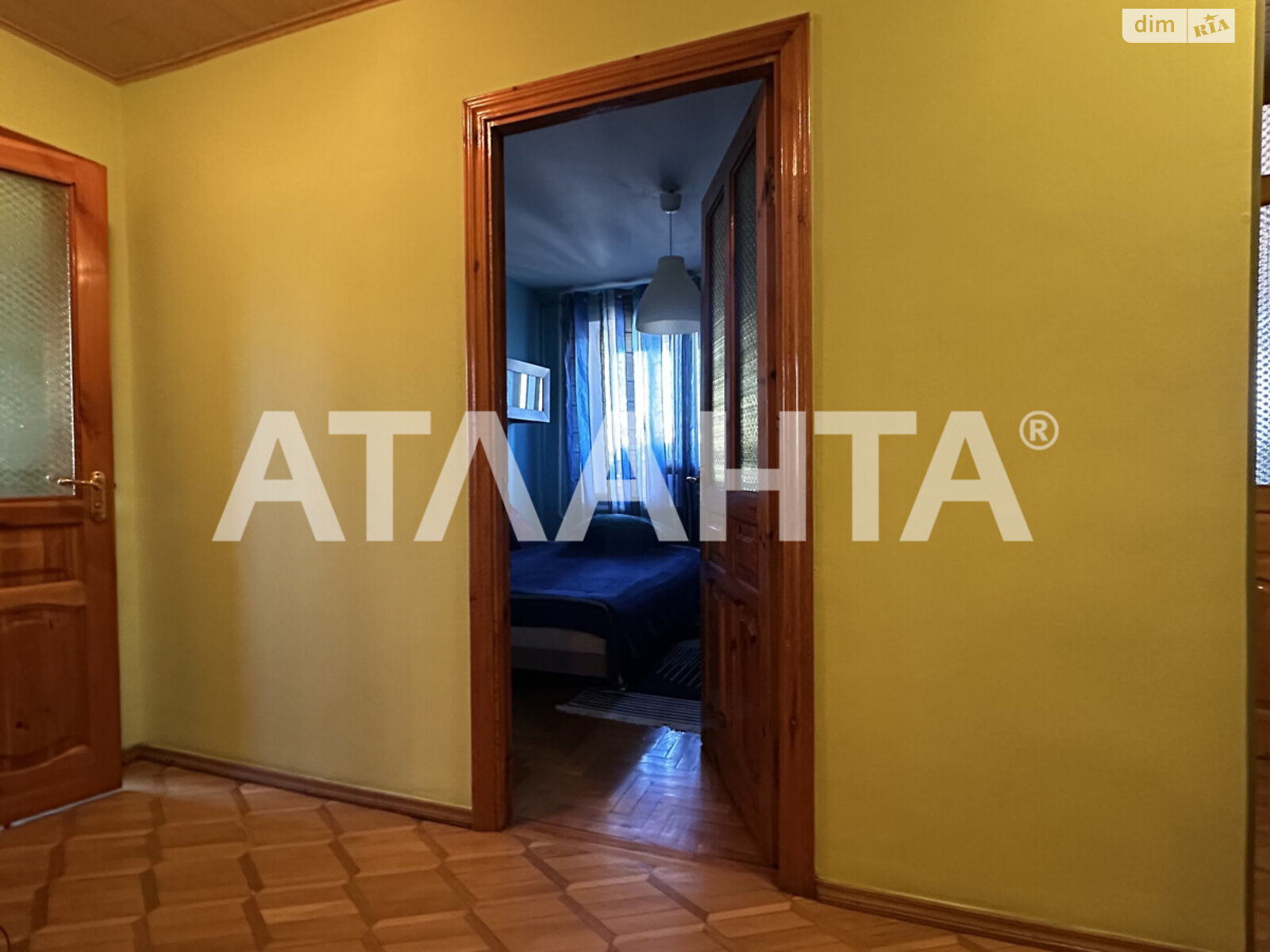 Продаж трикімнатної квартири в Одесі, на дор. Фонтанська, район Приморський фото 1 Продаж трикімнатної квартири в Одесі, на дор. Фонтанська, район Приморський фото 1