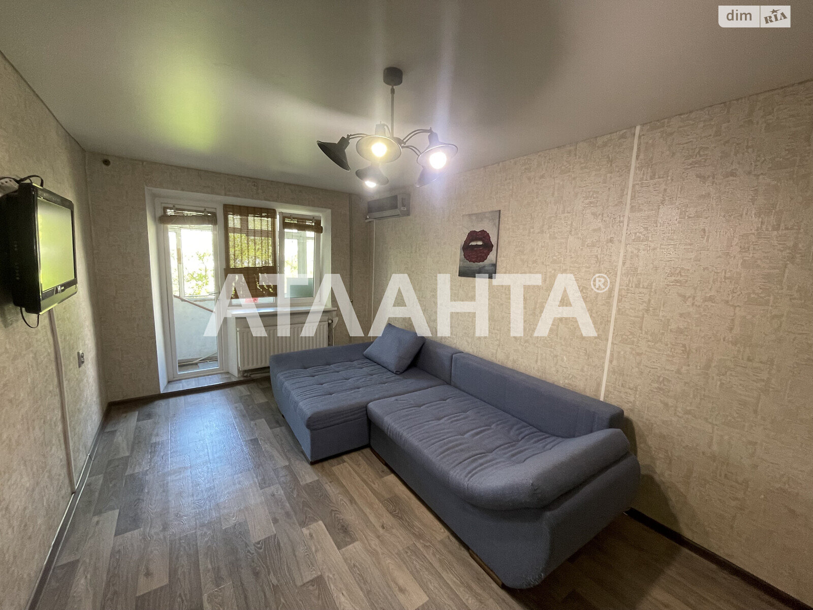 Продаж однокімнатної квартири в Одесі, на дор. Фонтанська, район Приморський фото 1 Продаж однокімнатної квартири в Одесі, на дор. Фонтанська, район Приморський фото 1