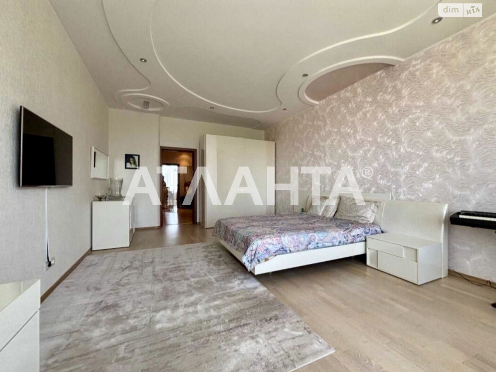 Продаж трикімнатної квартири в Одесі, на дор. Фонтанська 16/8, район Приморський фото 3 Продаж трикімнатної квартири в Одесі, на дор. Фонтанська 16/8, район Приморський фото 3