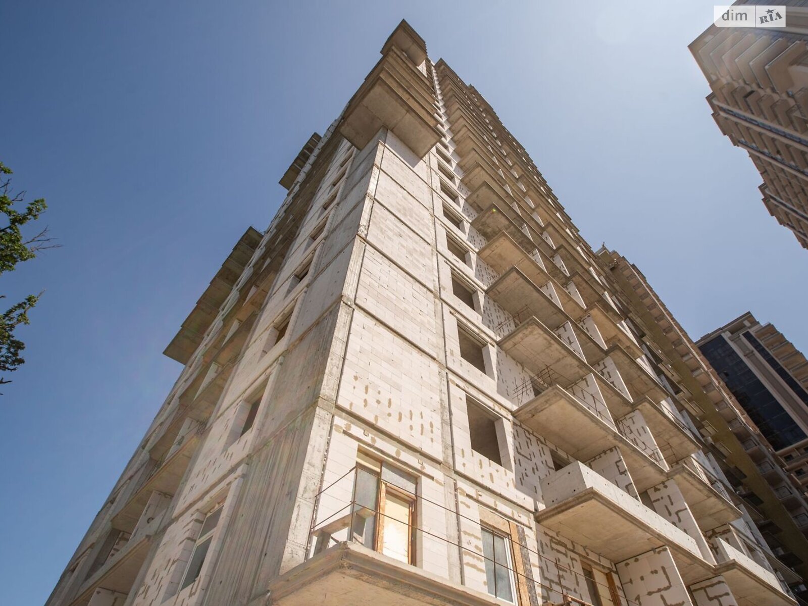 Продаж однокімнатної квартири в Одесі, на дор. Фонтанська 25, район Середній Фонтан фото 1 Продаж однокімнатної квартири в Одесі, на дор. Фонтанська 25, район Середній Фонтан фото 1