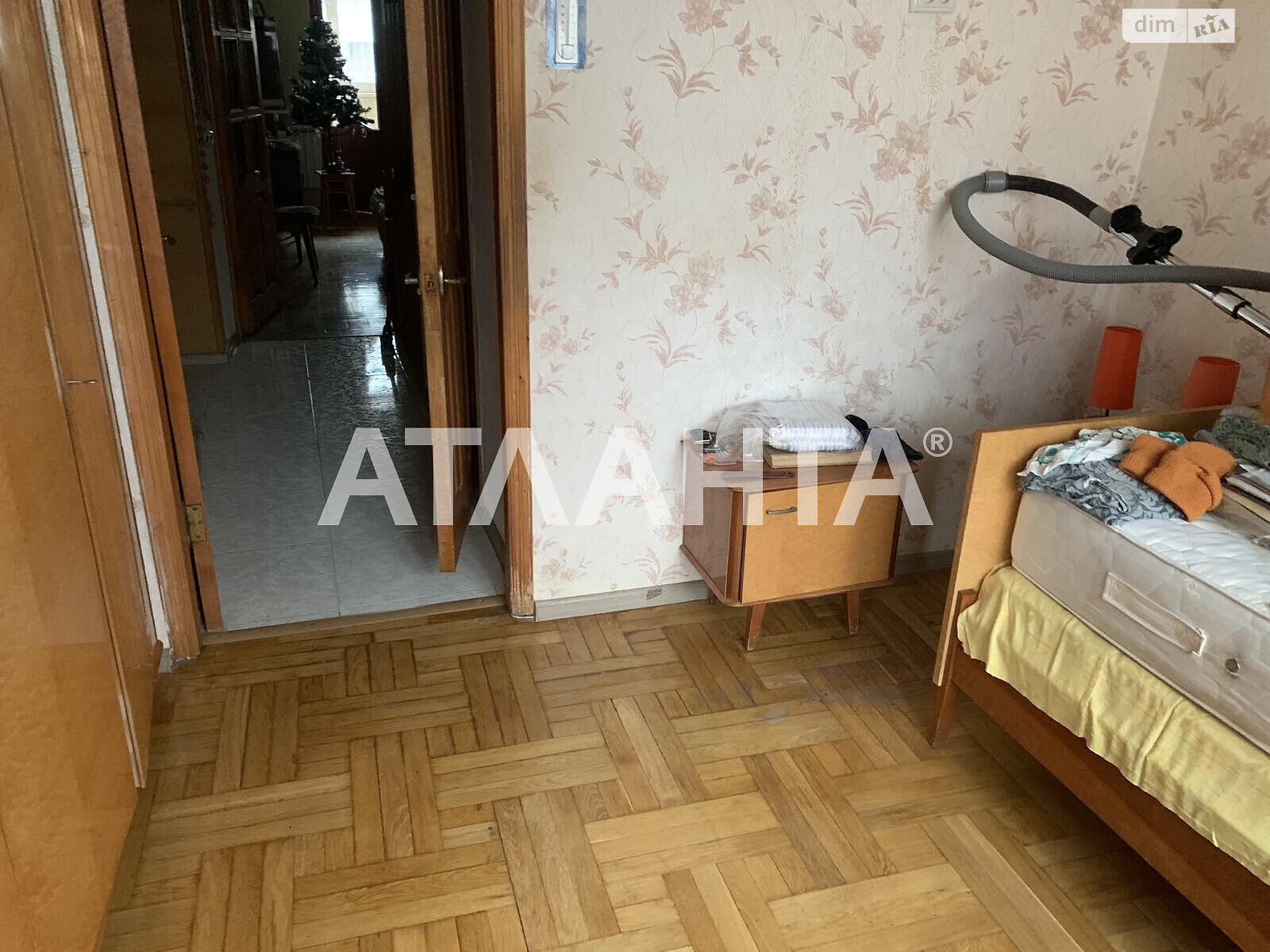 Продажа трехкомнатной квартиры в Одессе, на ул. Академическая, район Приморский фото 1 Продажа трехкомнатной квартиры в Одессе, на ул. Академическая, район Приморский фото 1