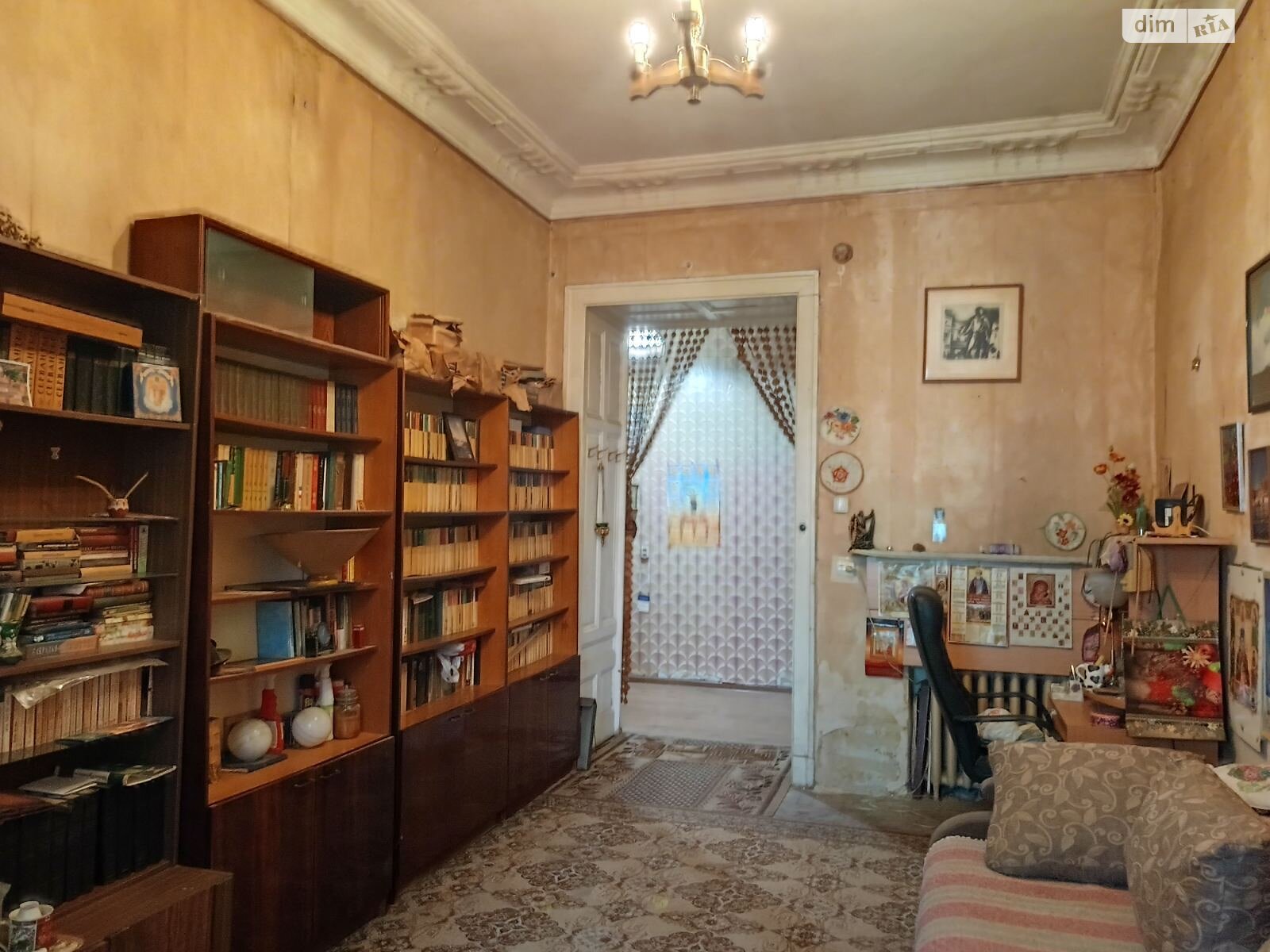 Продажа трехкомнатной квартиры в Одессе, на ул. Пироговская, район Приморский фото 1 Продажа трехкомнатной квартиры в Одессе, на ул. Пироговская, район Приморский фото 1