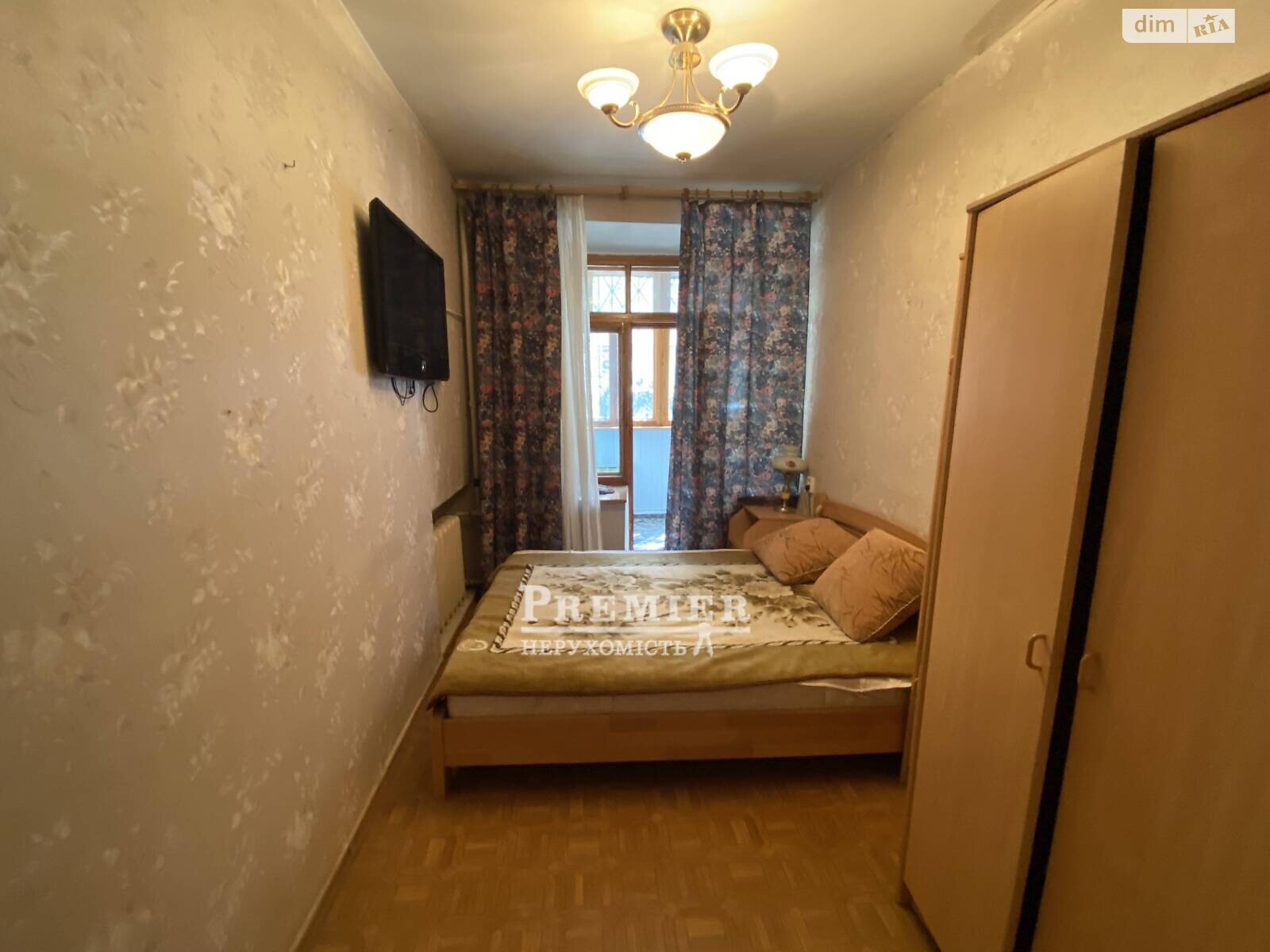 Продаж трикімнатної квартири в Одесі, на вул. Пироговська, район Приморський фото 1 Продаж трикімнатної квартири в Одесі, на вул. Пироговська, район Приморський фото 1