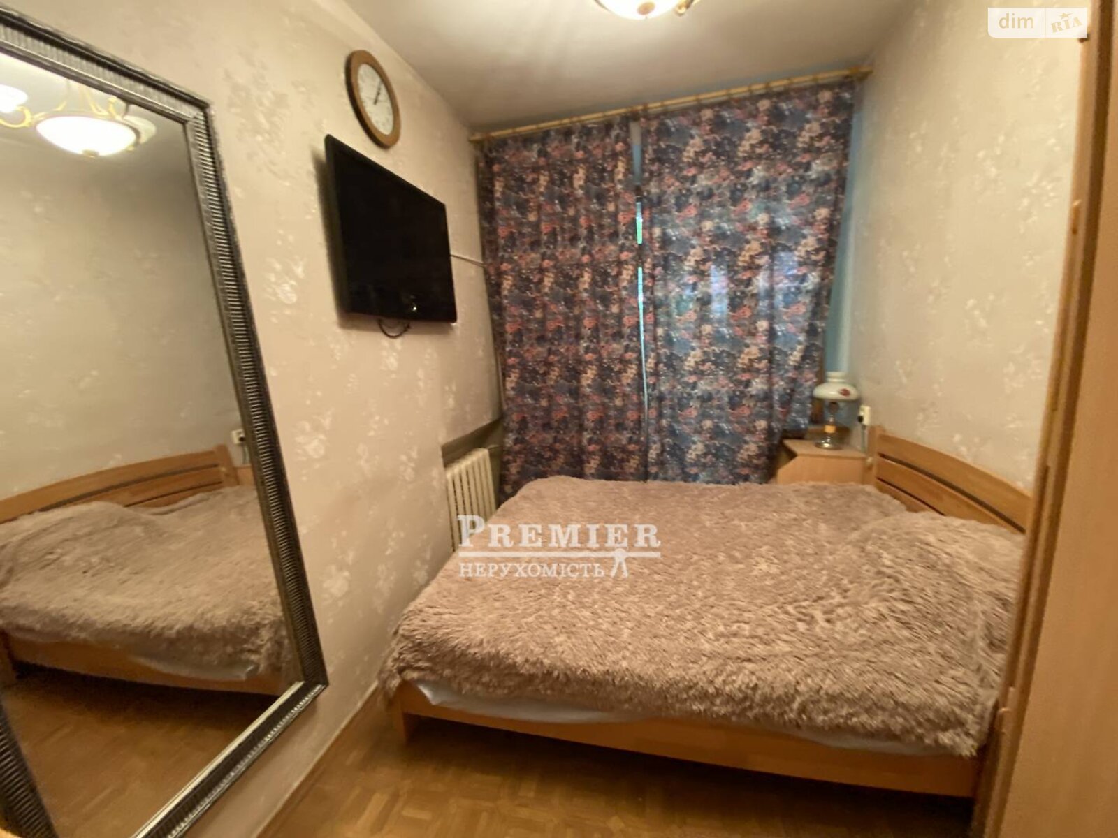 Продаж трикімнатної квартири в Одесі, на вул. Пироговська, район Приморський фото 1 Продаж трикімнатної квартири в Одесі, на вул. Пироговська, район Приморський фото 1