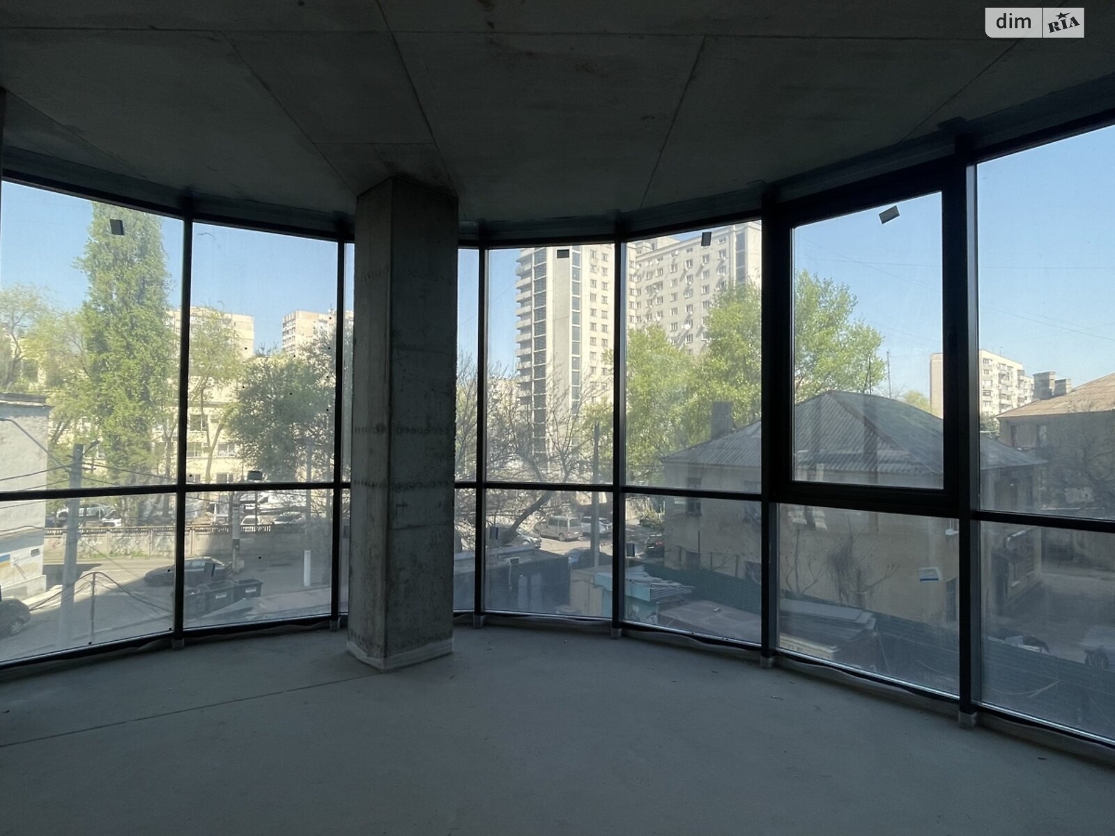 Продажа трехкомнатной квартиры в Одессе, на ул. Пишоновская, район Приморский фото 1 Продажа трехкомнатной квартиры в Одессе, на ул. Пишоновская, район Приморский фото 1