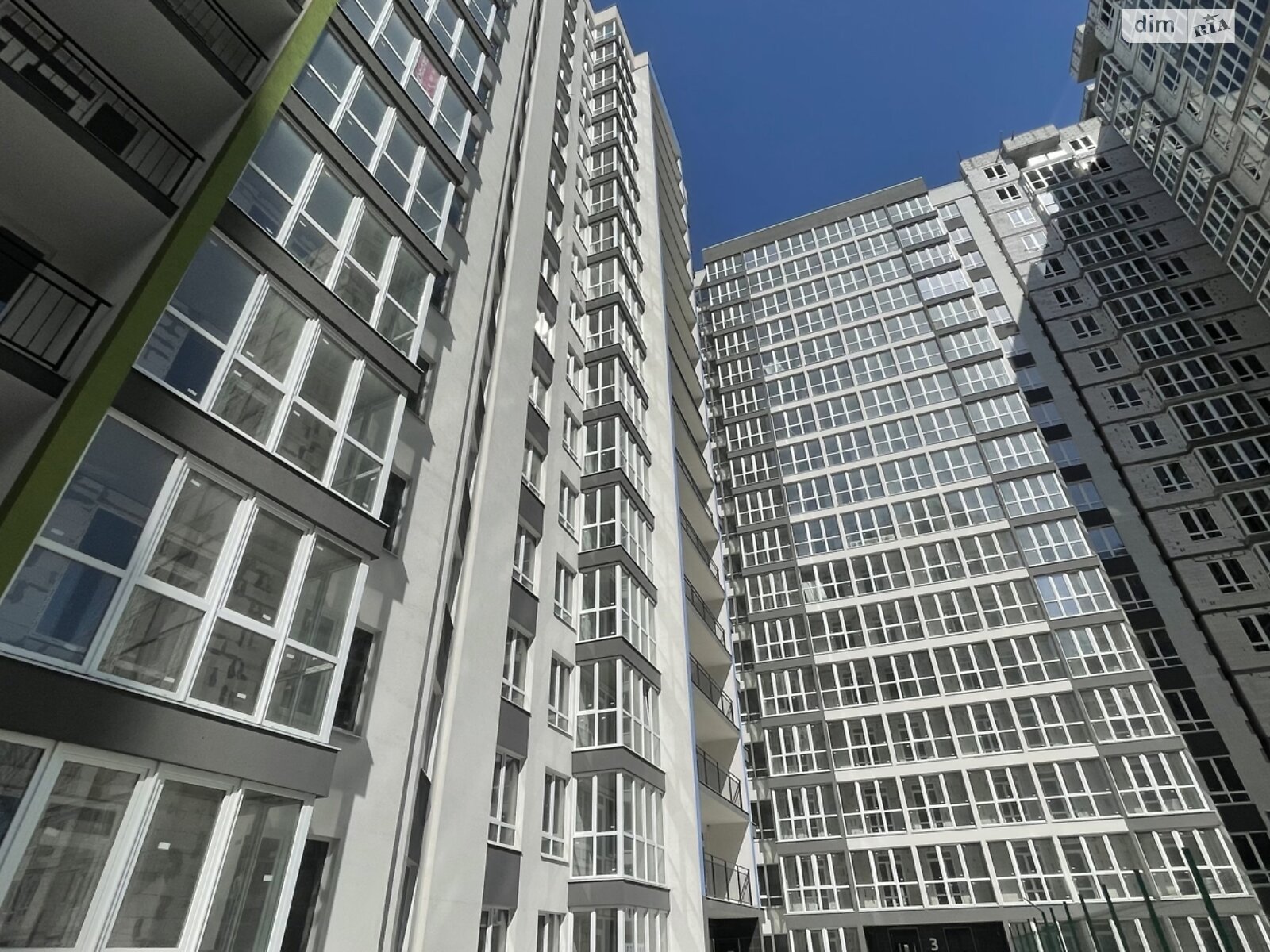 Продажа трехкомнатной квартиры в Одессе, на ул. Пишоновская, район Приморский фото 1 Продажа трехкомнатной квартиры в Одессе, на ул. Пишоновская, район Приморский фото 1
