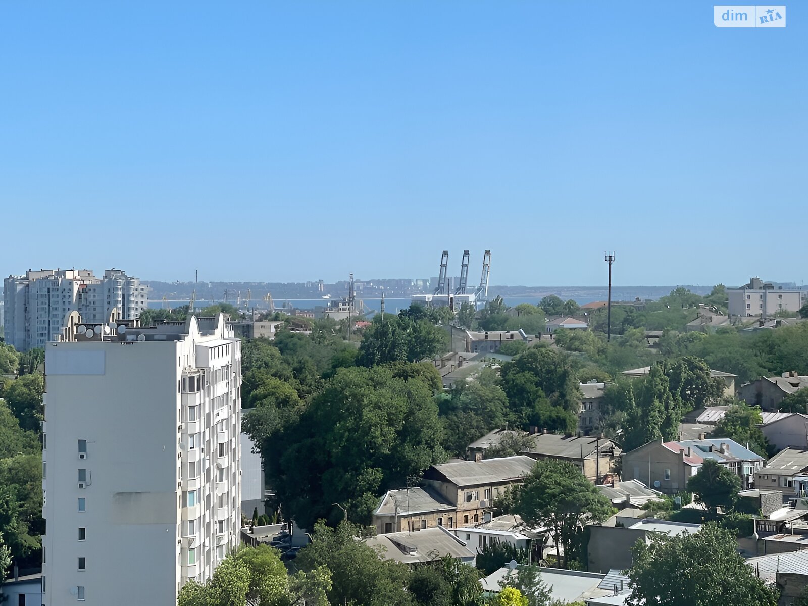 Продажа однокомнатной квартиры в Одессе, на ул. Пишоновская, район Приморский фото 1 Продажа однокомнатной квартиры в Одессе, на ул. Пишоновская, район Приморский фото 1
