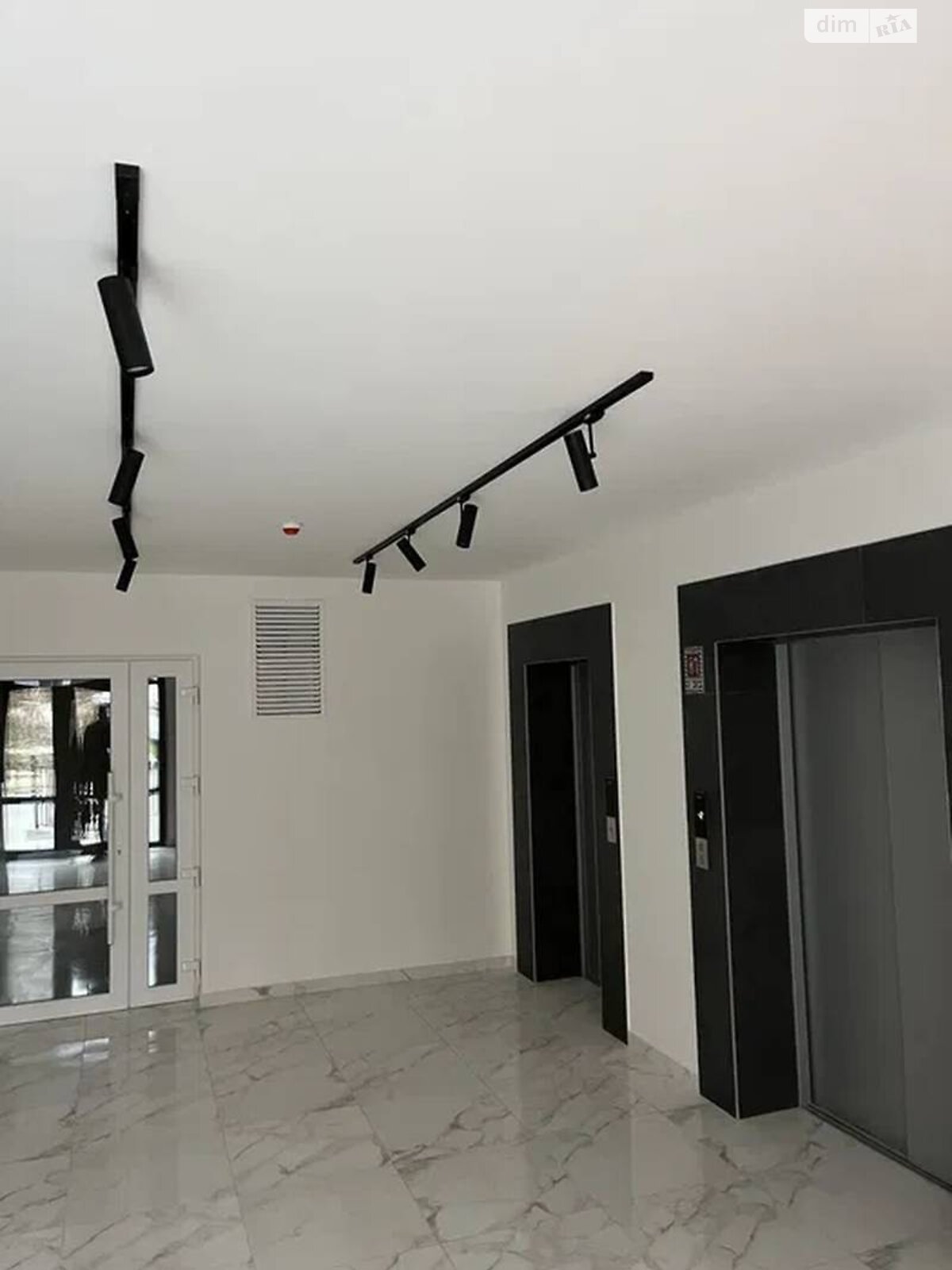 Продажа двухкомнатной квартиры в Одессе, на ул. Пишоновская 22, район Приморский фото 1 Продажа двухкомнатной квартиры в Одессе, на ул. Пишоновская 22, район Приморский фото 1