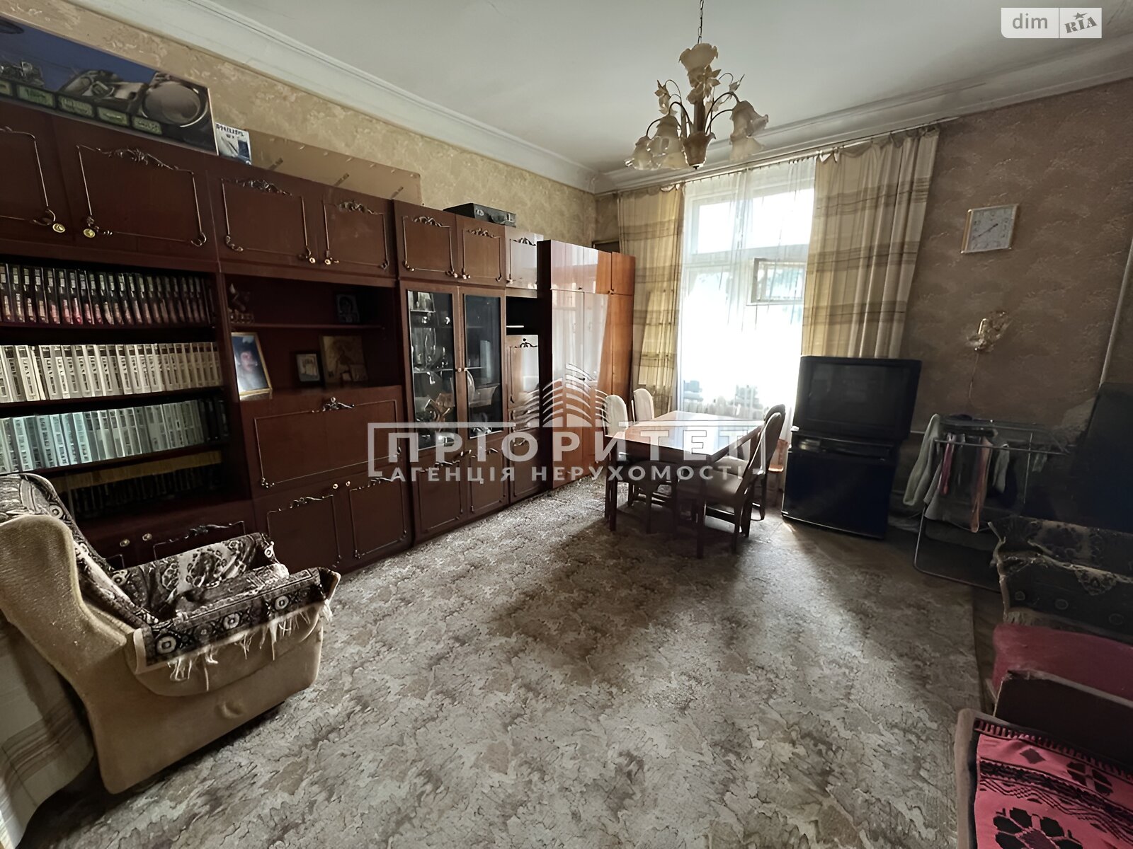 Продажа трехкомнатной квартиры в Одессе, на ул. Коблевская, район Приморский фото 1 Продажа трехкомнатной квартиры в Одессе, на ул. Коблевская, район Приморский фото 1