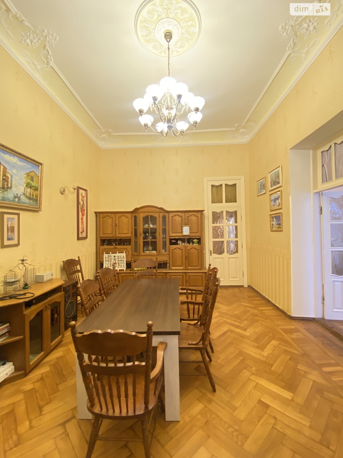 Продаж п`ятикімнатної квартири в Одесі, на вул. Преображенська, район Приморський фото 1 Продаж п`ятикімнатної квартири в Одесі, на вул. Преображенська, район Приморський фото 1