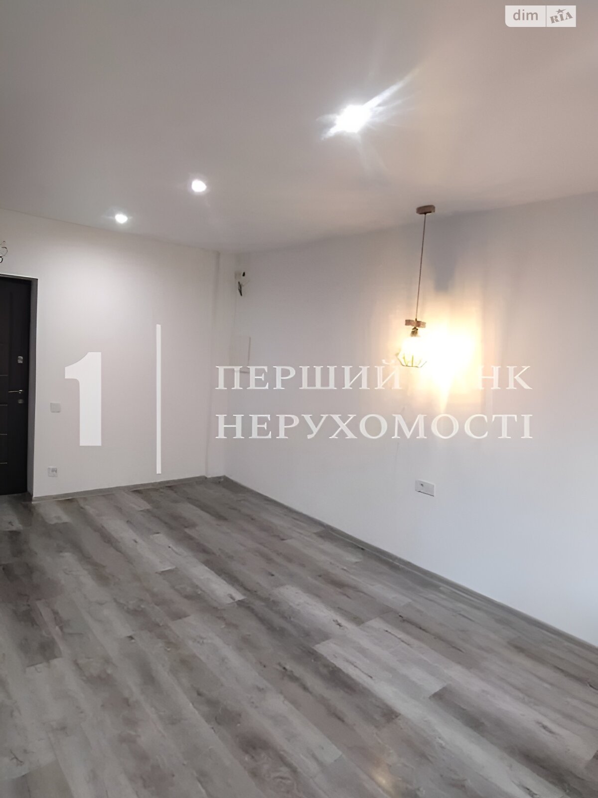 Продаж однокімнатної квартири в Одесі, на вул. Приморська 22, район Приморський фото 1 Продаж однокімнатної квартири в Одесі, на вул. Приморська 22, район Приморський фото 1