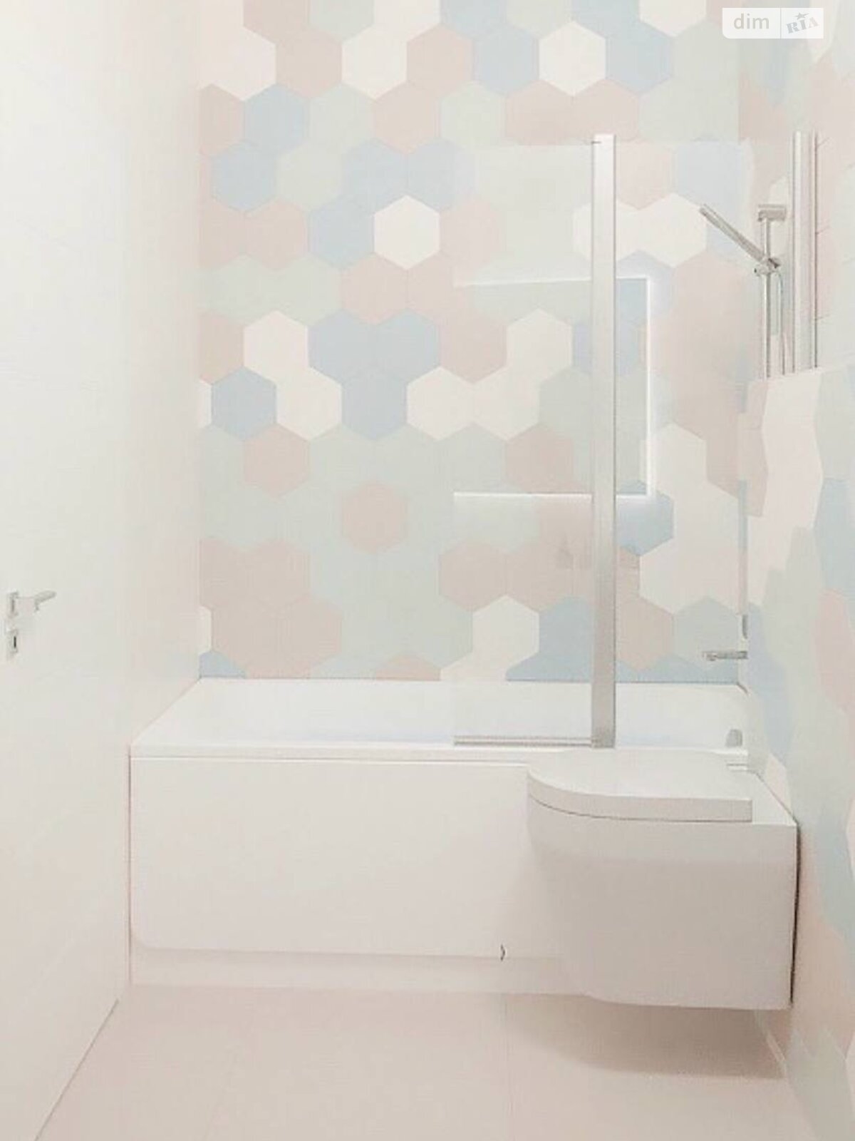 Продаж однокімнатної квартири в Одесі, на вул. Приморська 22, район Приморський фото 1