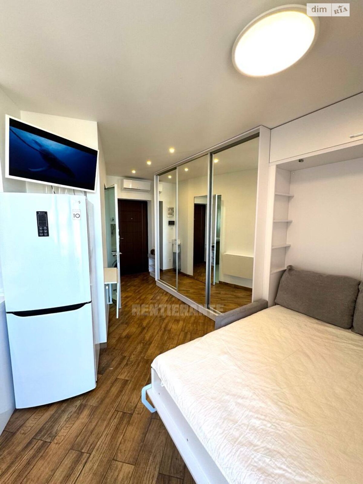 Продаж однокімнатної квартири в Одесі, на вул. Приморська 22, район Приморський фото 1