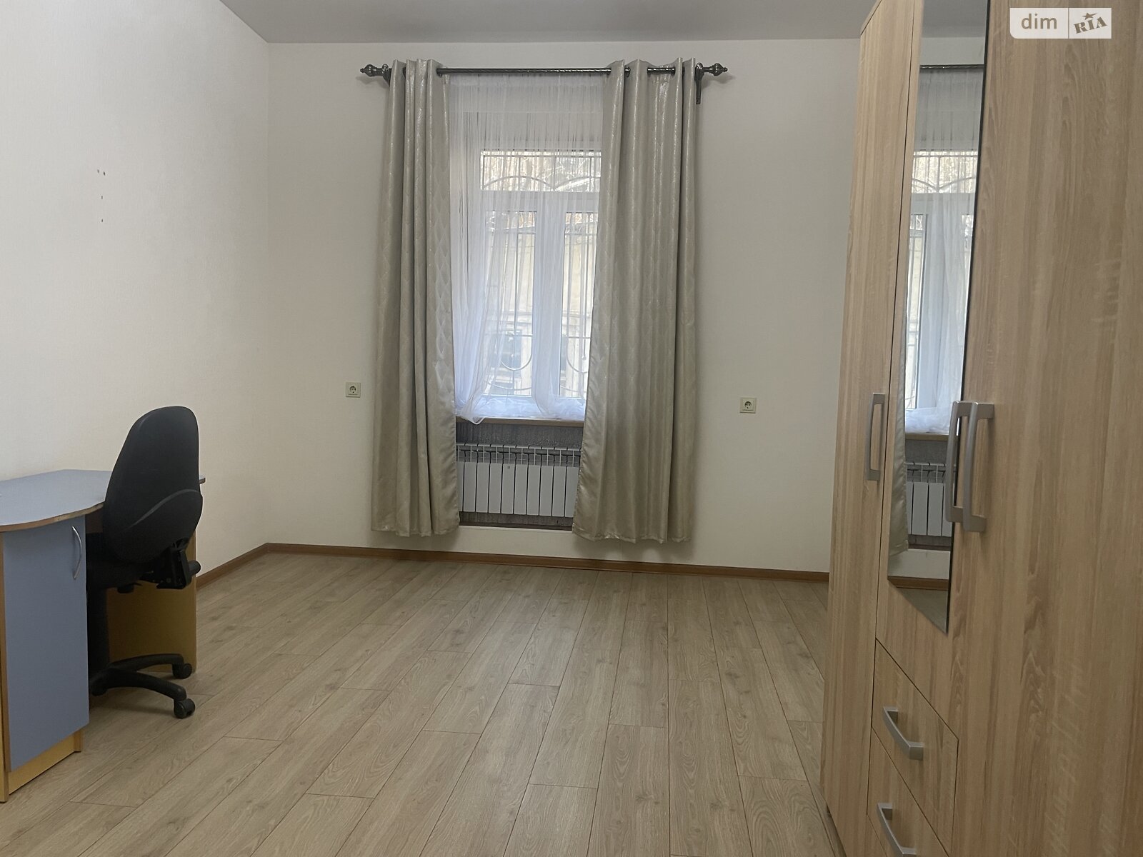 Продажа однокомнатной квартиры в Одессе, на ул. Приморская 35, район Приморский фото 1