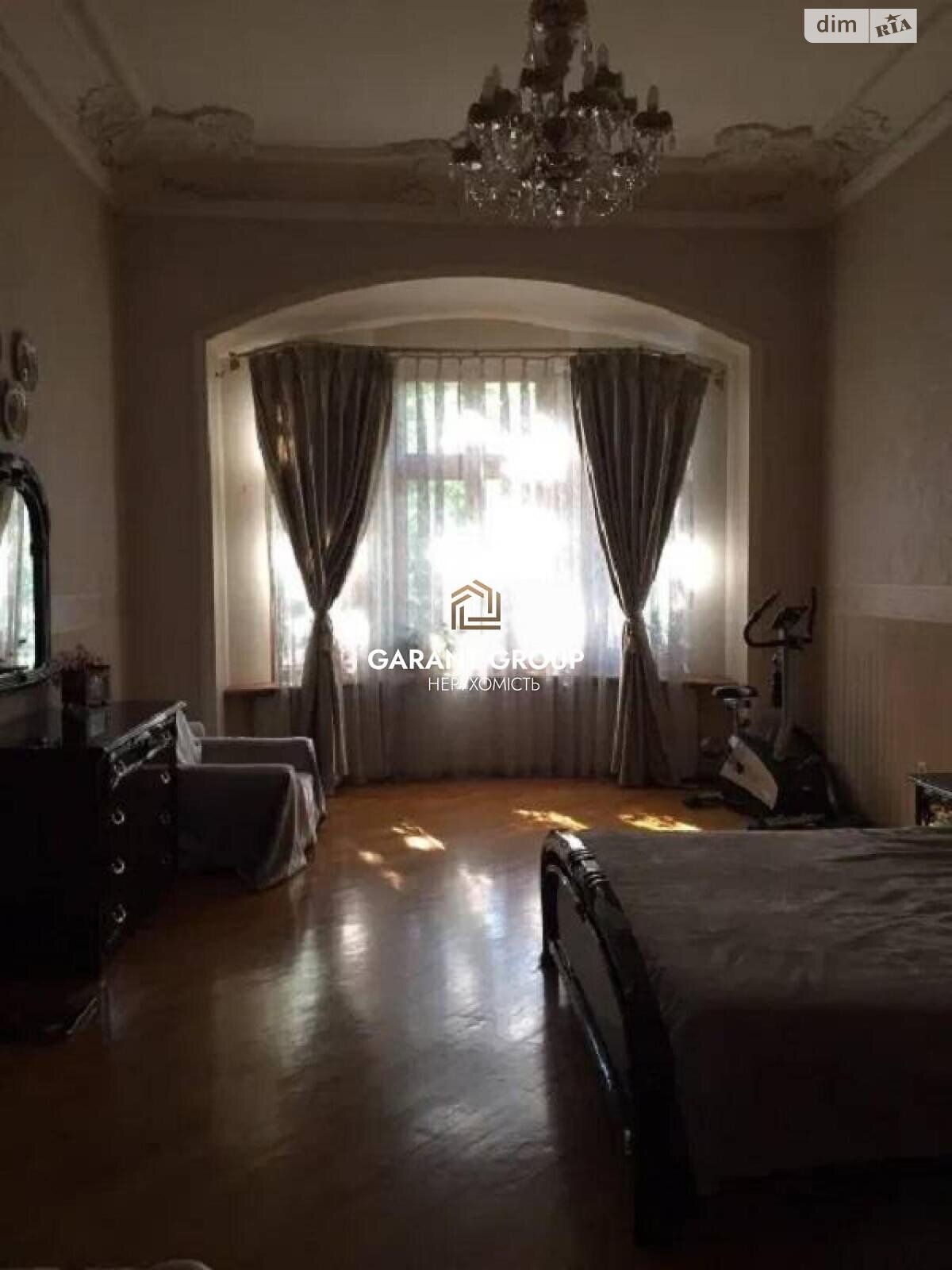 Продажа трехкомнатной квартиры в Одессе, на ул. Пушкинская, район Приморский фото 1