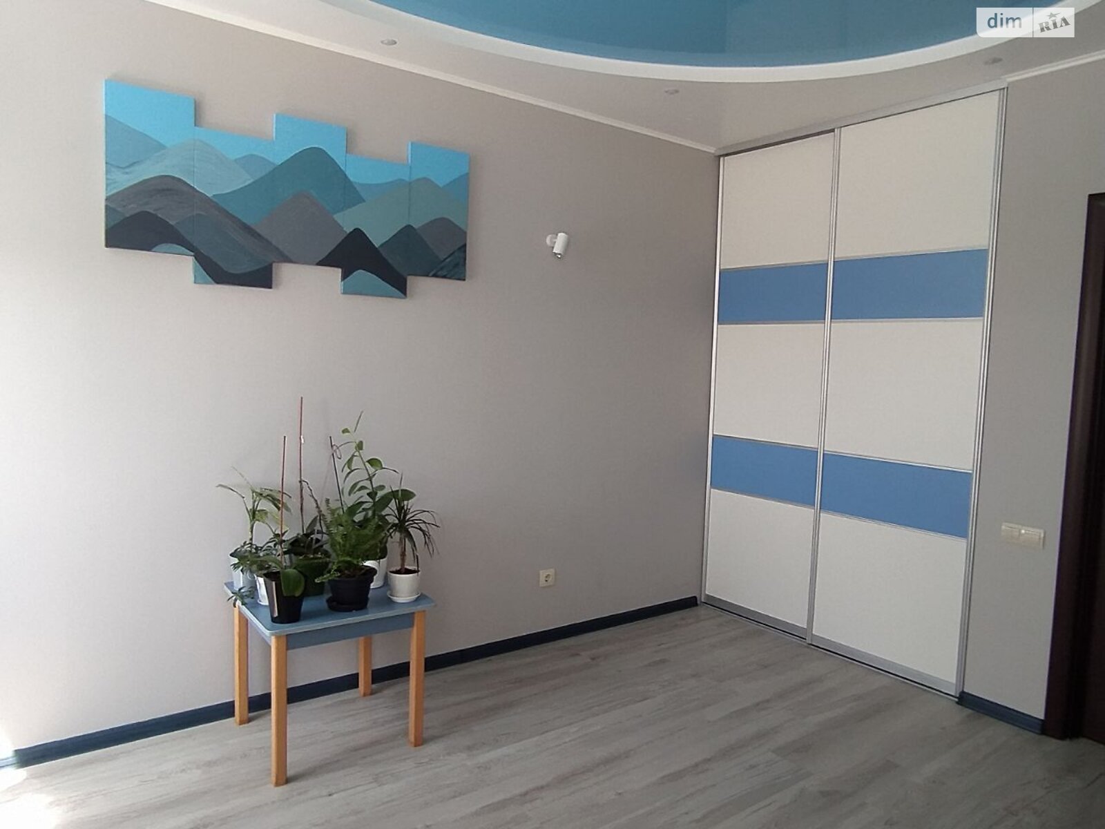 Продаж двокімнатної квартири в Одесі, на вул. Разумовська 10/12, район Приморський фото 1 Продаж двокімнатної квартири в Одесі, на вул. Разумовська 10/12, район Приморський фото 1