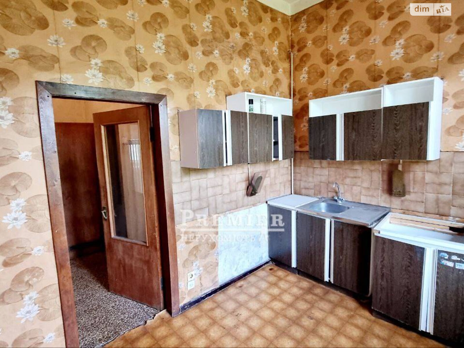 Продаж трикімнатної квартири в Одесі, на вул. Рішельєвська, район Приморський фото 1 Продаж трикімнатної квартири в Одесі, на вул. Рішельєвська, район Приморський фото 1