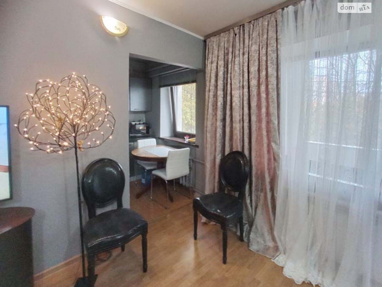 Продажа двухкомнатной квартиры в Одессе, на ул. Романа Кармена 11, район Приморский фото 1