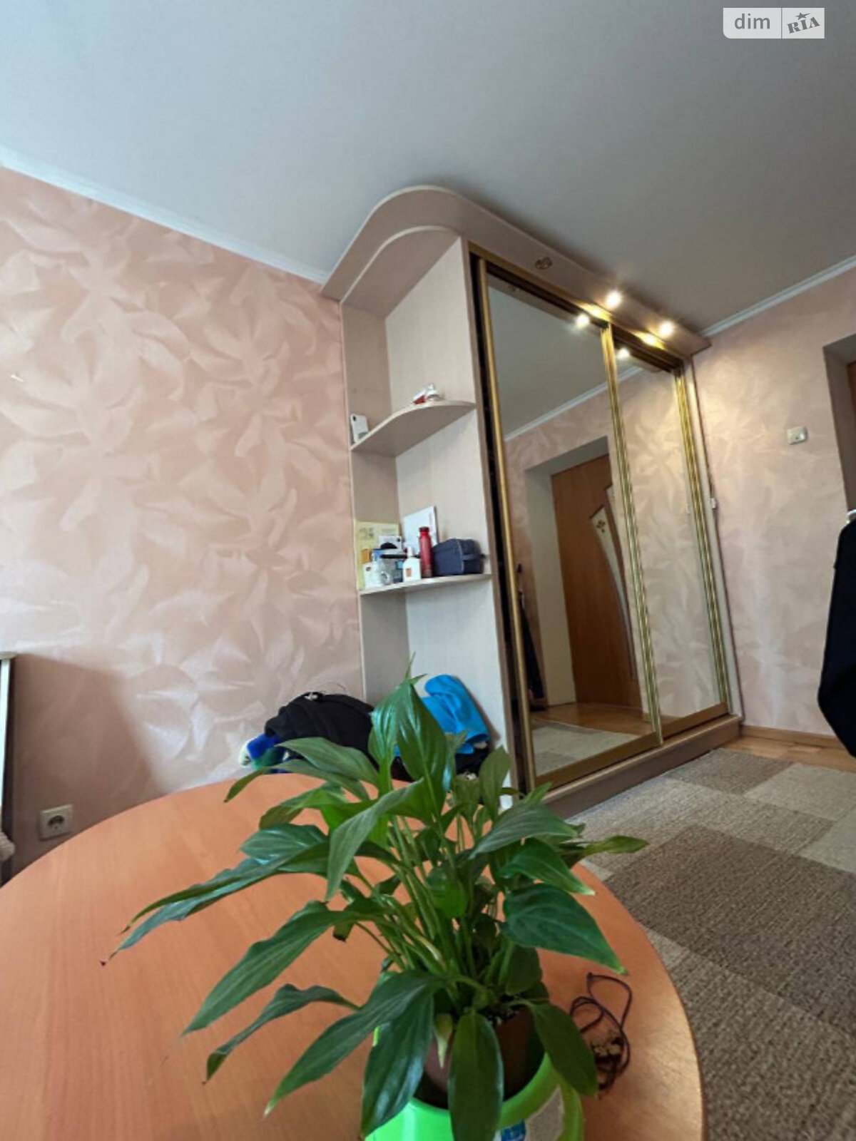 Продаж двокімнатної квартири в Одесі, на вул. Сегедська 3, район Приморський фото 1 Продаж двокімнатної квартири в Одесі, на вул. Сегедська 3, район Приморський фото 1