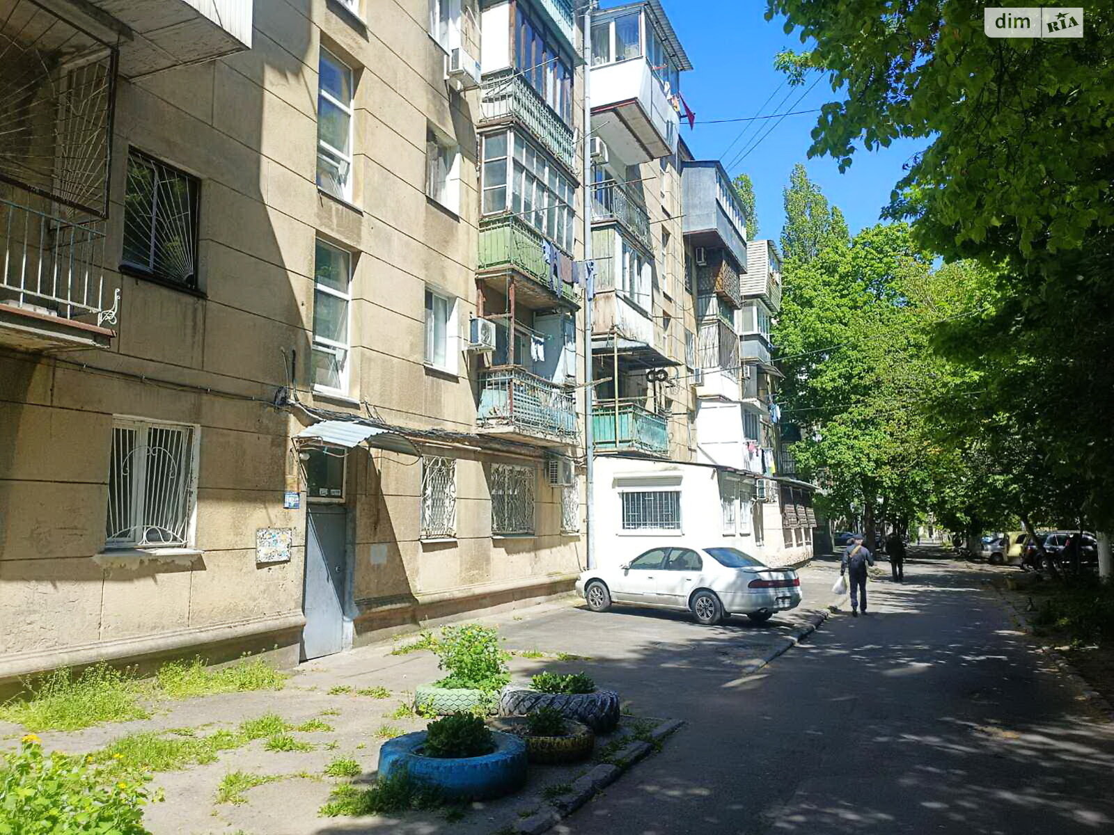 Продаж однокімнатної квартири в Одесі, на вул. Сегедська 9, район Приморський фото 1 Продаж однокімнатної квартири в Одесі, на вул. Сегедська 9, район Приморський фото 1