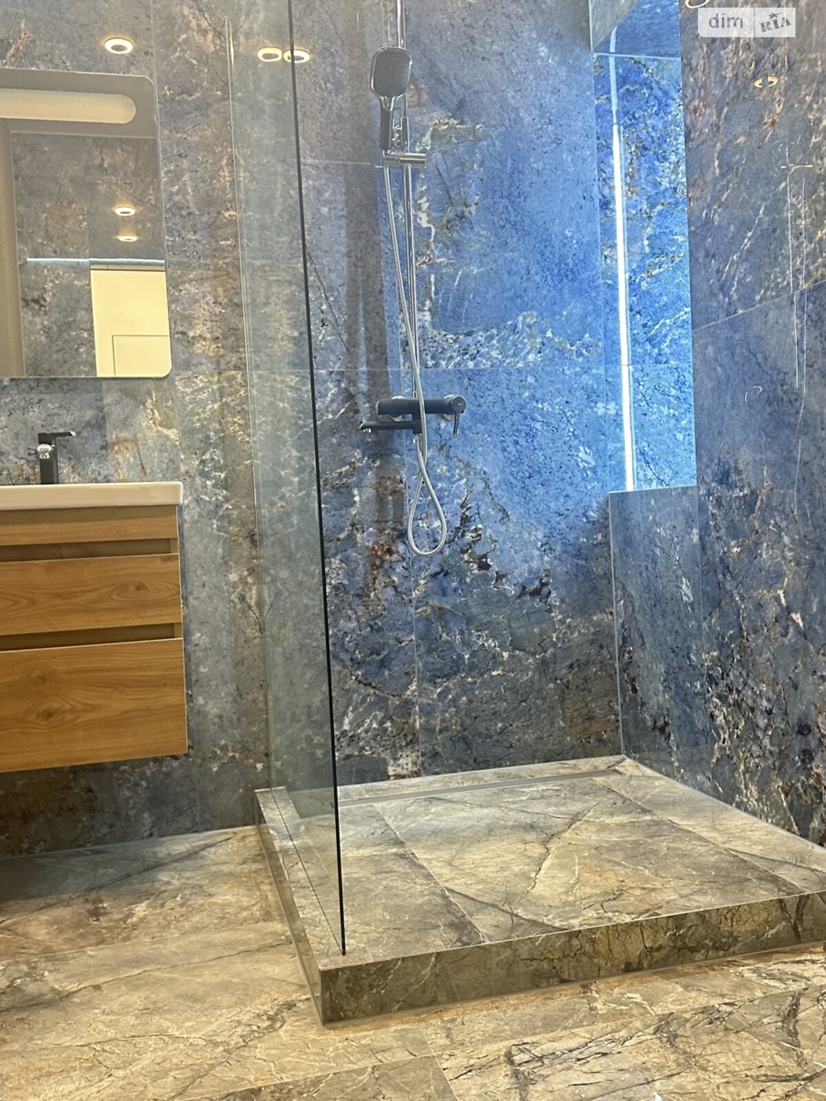 Продажа однокомнатной квартиры в Одессе, на ул. Сегедская 13А, район Приморский фото 1 Продажа однокомнатной квартиры в Одессе, на ул. Сегедская 13А, район Приморский фото 1