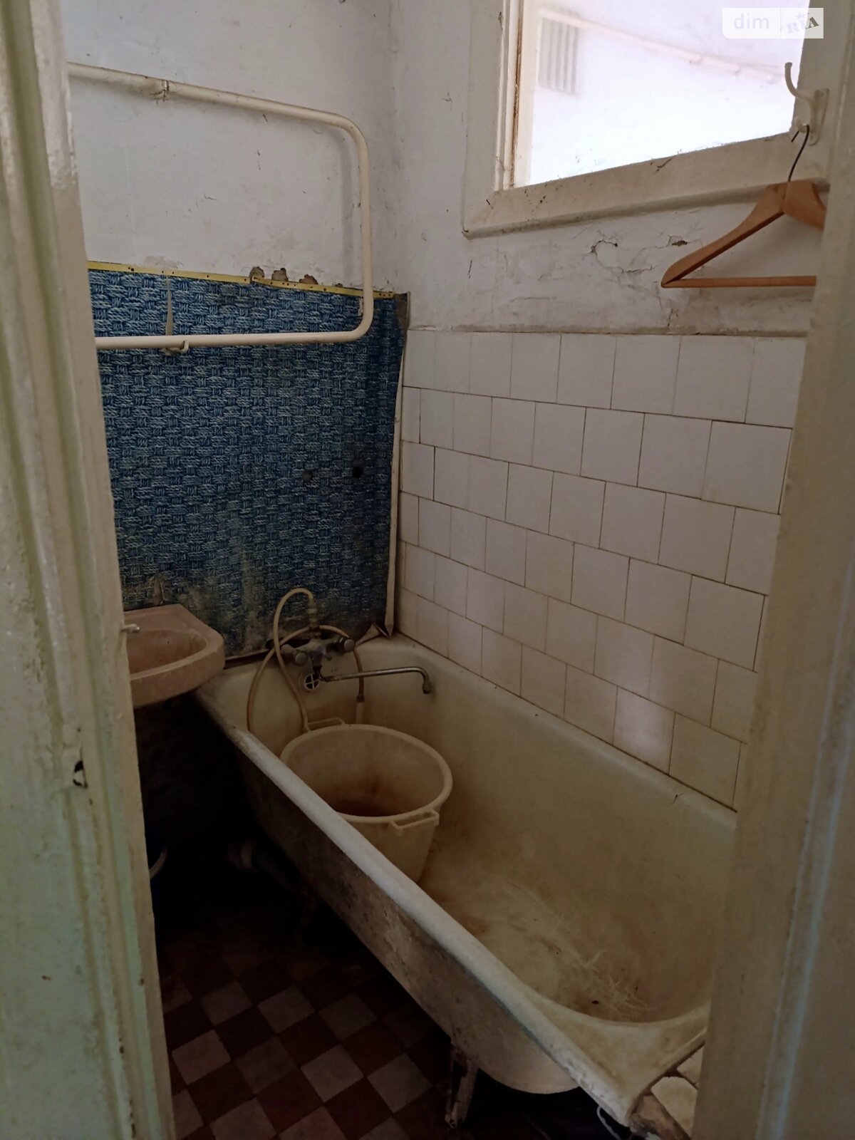 Продажа четырехкомнатной квартиры в Одессе, на ул. Сегедская 17А, район Приморский фото 1 Продажа четырехкомнатной квартиры в Одессе, на ул. Сегедская 17А, район Приморский фото 1
