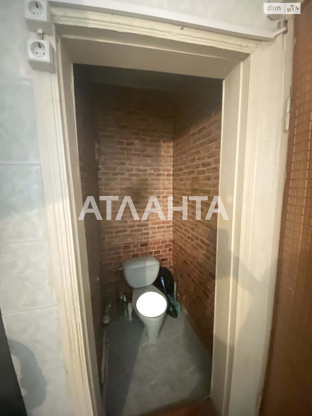 Продажа трехкомнатной квартиры в Одессе, на ул. Серова, район Приморский фото 1 Продажа трехкомнатной квартиры в Одессе, на ул. Серова, район Приморский фото 1