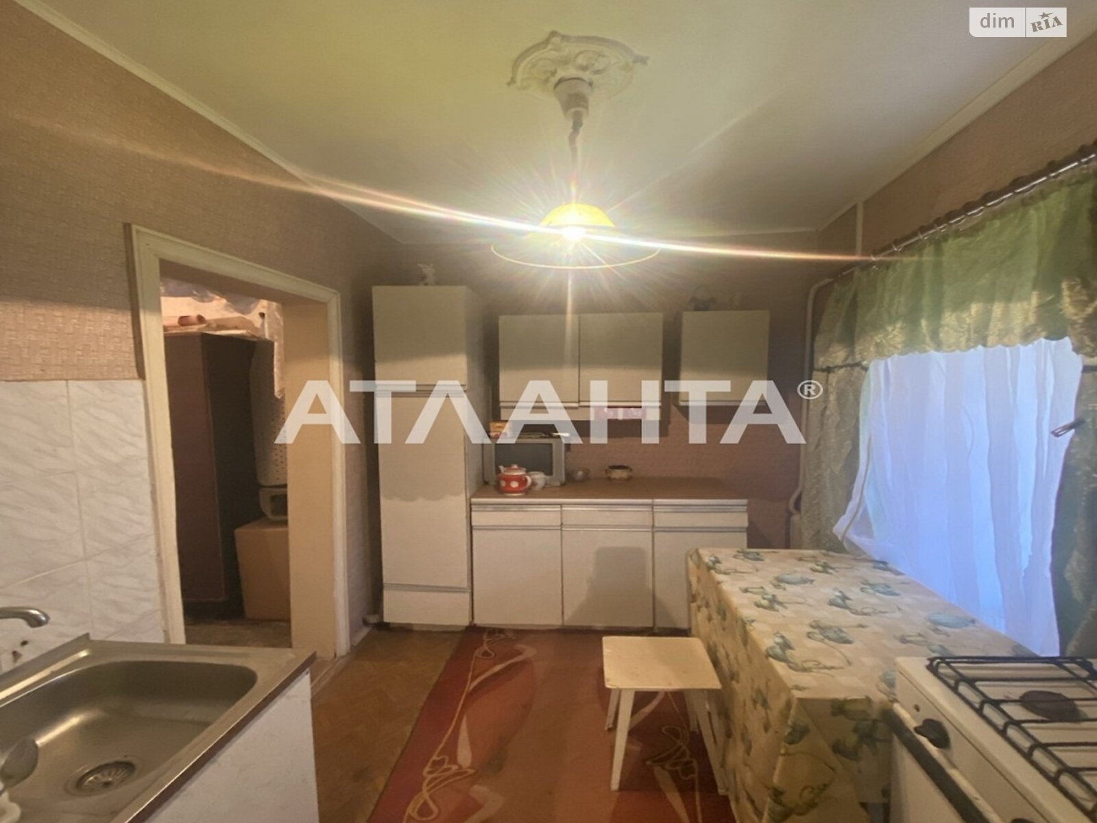 Продажа трехкомнатной квартиры в Одессе, на ул. Серова, район Приморский фото 1 Продажа трехкомнатной квартиры в Одессе, на ул. Серова, район Приморский фото 1