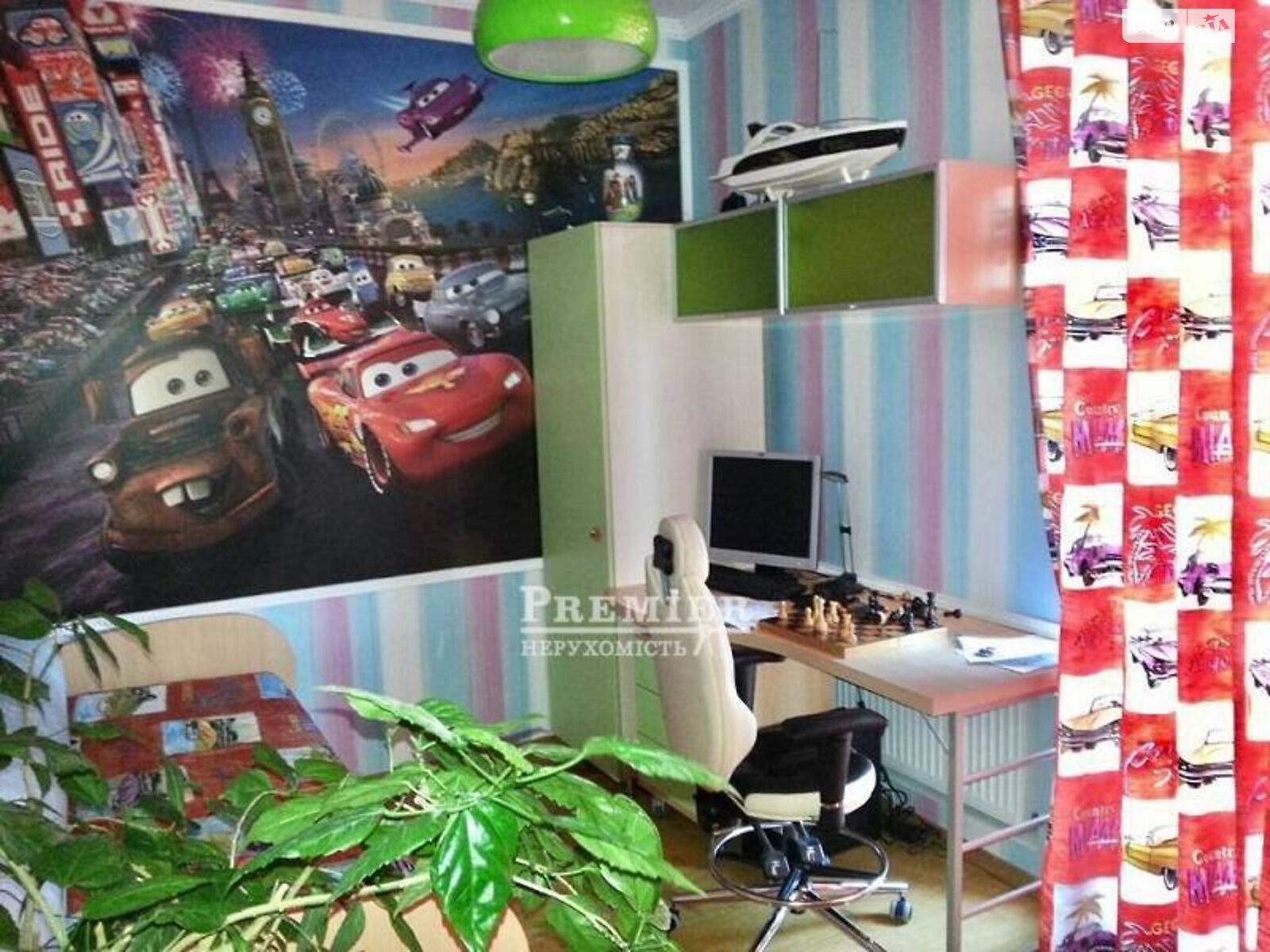 Продажа трехкомнатной квартиры в Одессе, на пер. Шампанский, район Приморский фото 1 Продажа трехкомнатной квартиры в Одессе, на пер. Шампанский, район Приморский фото 1