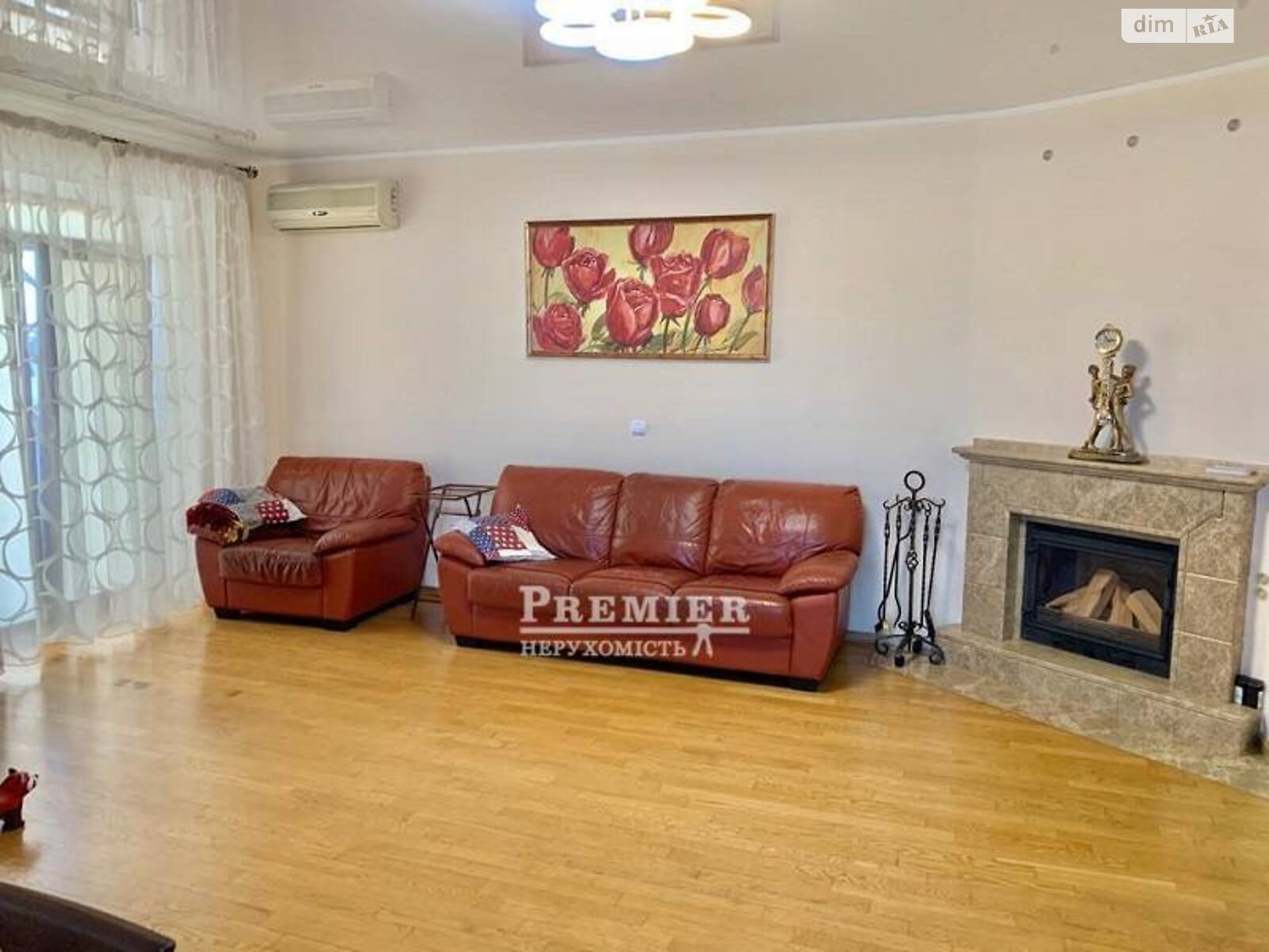 Продажа трехкомнатной квартиры в Одессе, на пер. Шампанский, район Приморский фото 1 Продажа трехкомнатной квартиры в Одессе, на пер. Шампанский, район Приморский фото 1
