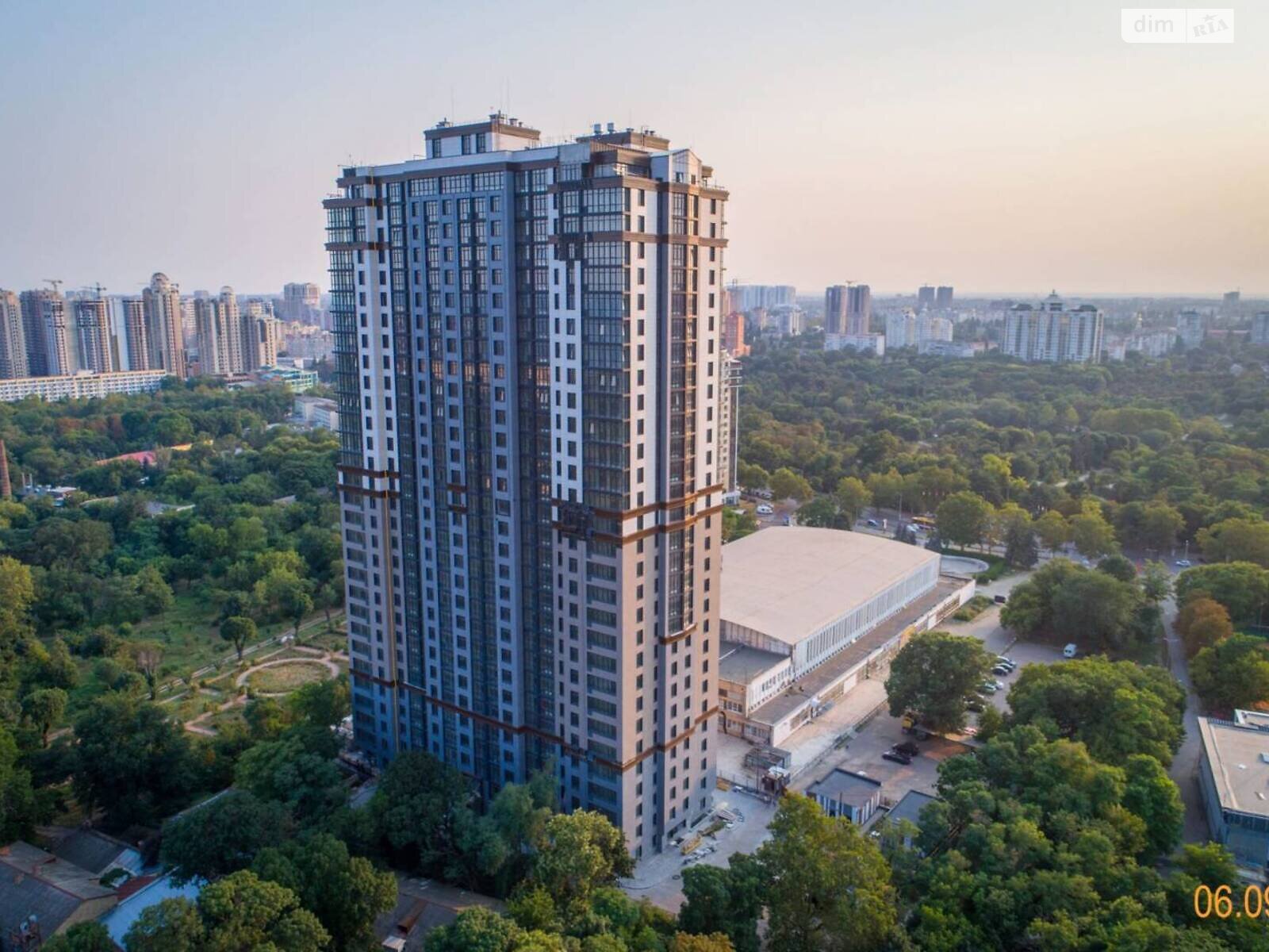 Продаж двокімнатної квартири в Одесі, на просп. Шевченка 29/1, район Приморський фото 1 Продаж двокімнатної квартири в Одесі, на просп. Шевченка 29/1, район Приморський фото 1