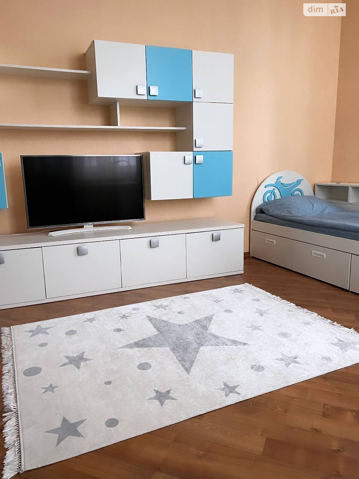 Продаж трикімнатної квартири в Одесі, на просп. Шевченка, район Приморський фото 1 Продаж трикімнатної квартири в Одесі, на просп. Шевченка, район Приморський фото 1