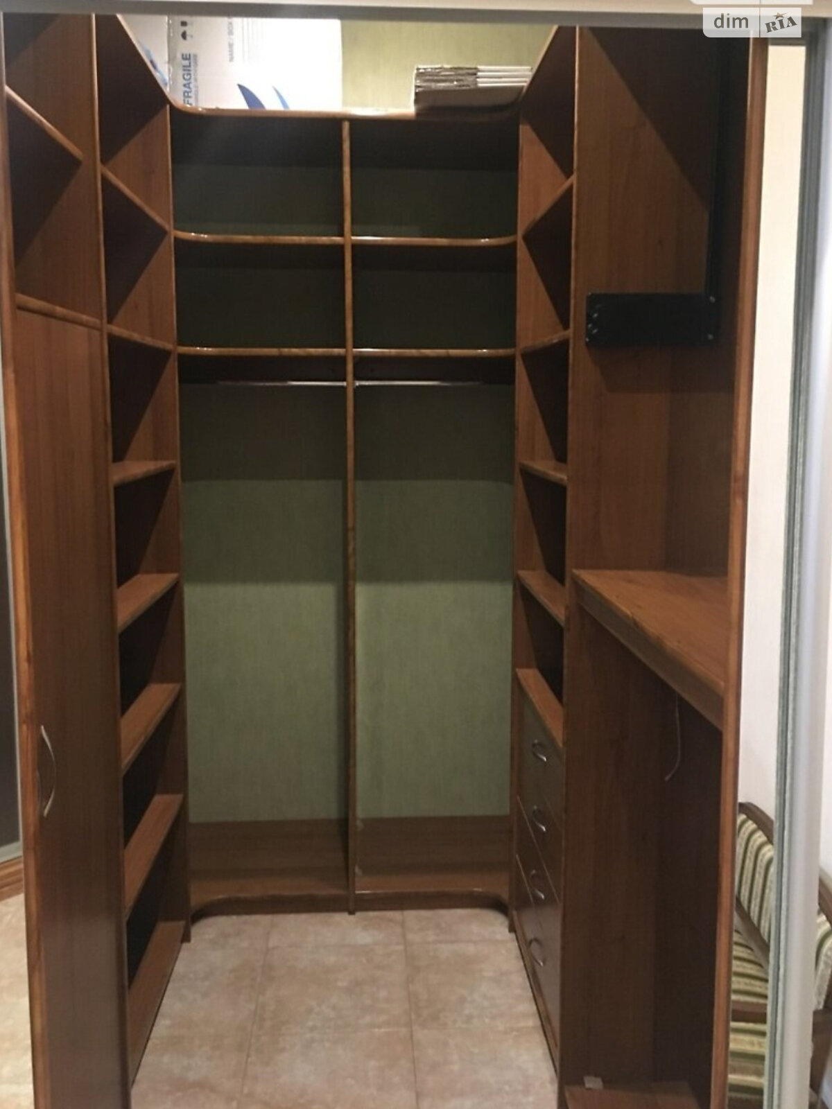 Продаж п`ятикімнатної квартири в Одесі, на просп. Шевченка, район Приморський фото 1 Продаж п`ятикімнатної квартири в Одесі, на просп. Шевченка, район Приморський фото 1