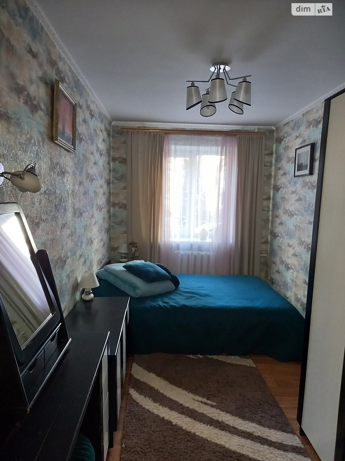 Продажа трехкомнатной квартиры в Одессе, на просп. Шевченко, район Приморский фото 1 Продажа трехкомнатной квартиры в Одессе, на просп. Шевченко, район Приморский фото 1