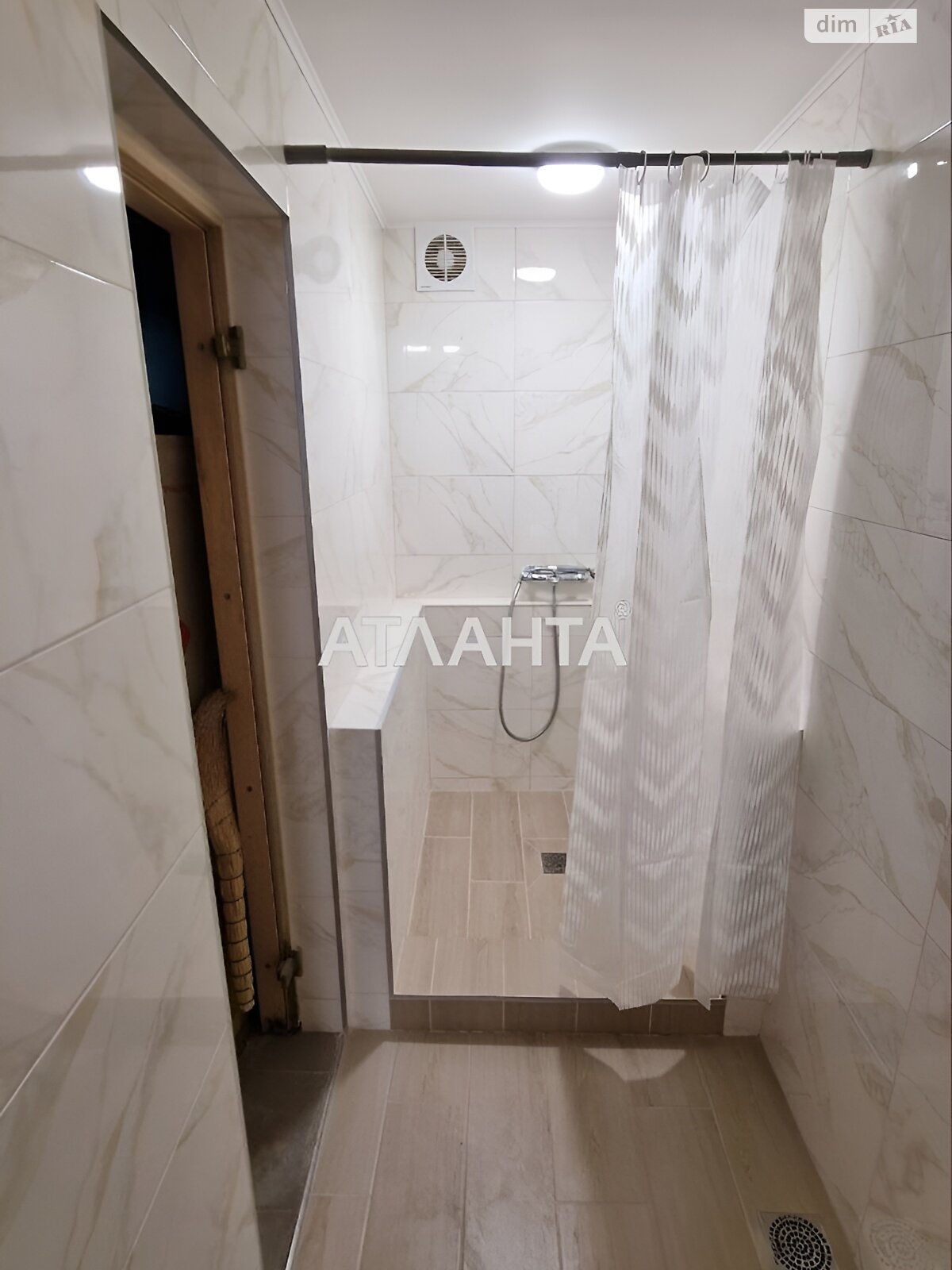 Продаж двокімнатної квартири в Одесі, на просп. Шевченка, район Приморський фото 1 Продаж двокімнатної квартири в Одесі, на просп. Шевченка, район Приморський фото 1