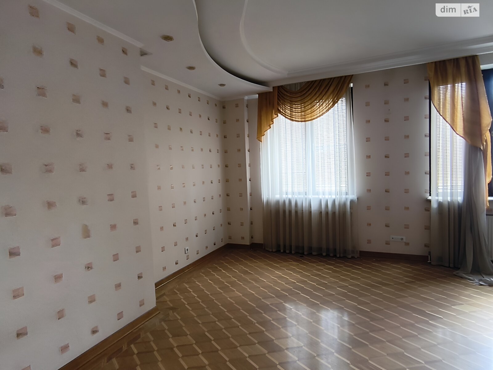 Продаж чотирикімнатної квартири в Одесі, на просп. Шевченка, район Приморський фото 1 Продаж чотирикімнатної квартири в Одесі, на просп. Шевченка, район Приморський фото 1