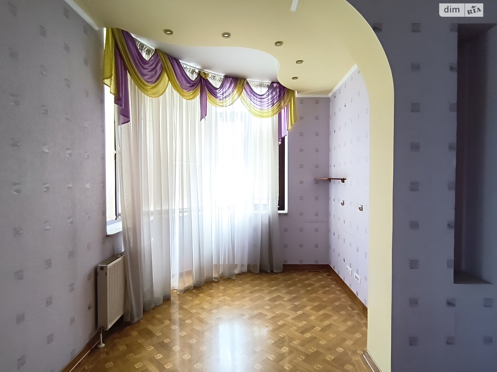 Продаж чотирикімнатної квартири в Одесі, на просп. Шевченка, район Приморський фото 1 Продаж чотирикімнатної квартири в Одесі, на просп. Шевченка, район Приморський фото 1