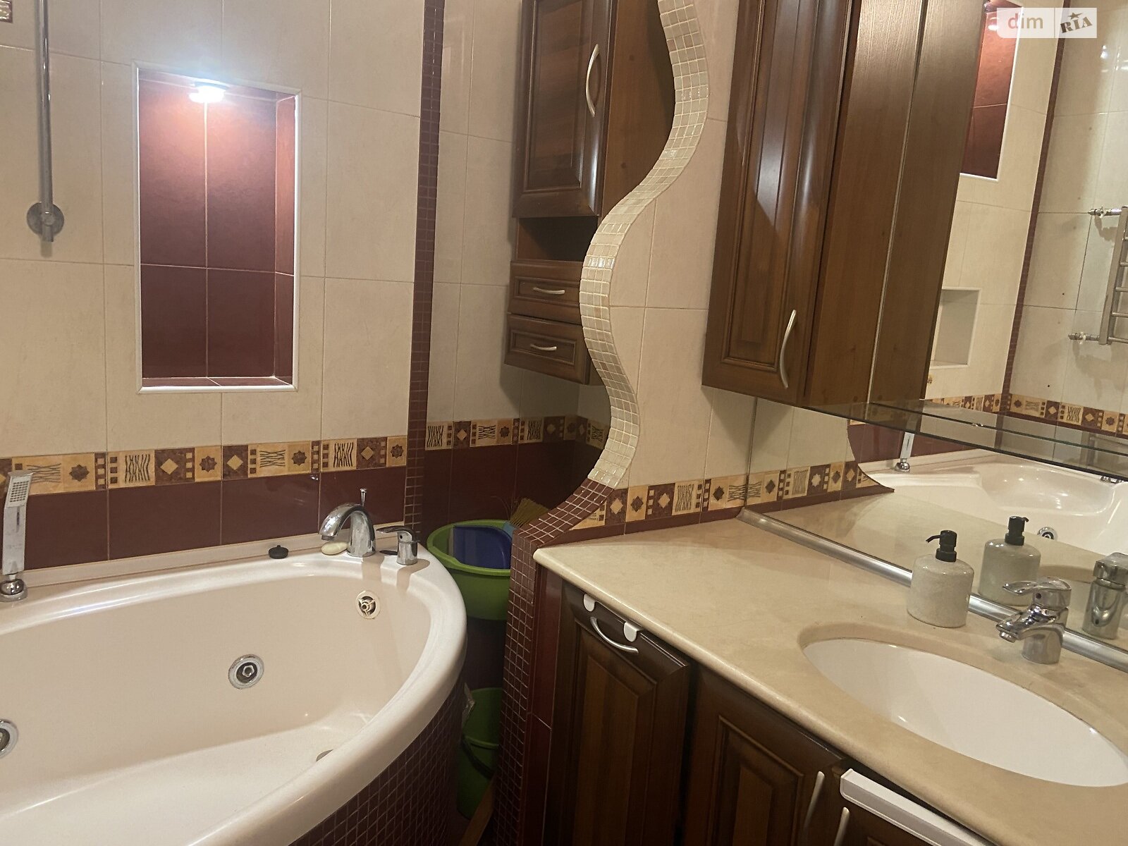 Продаж двокімнатної квартири в Одесі, на просп. Шевченка, район Приморський фото 1 Продаж двокімнатної квартири в Одесі, на просп. Шевченка, район Приморський фото 1