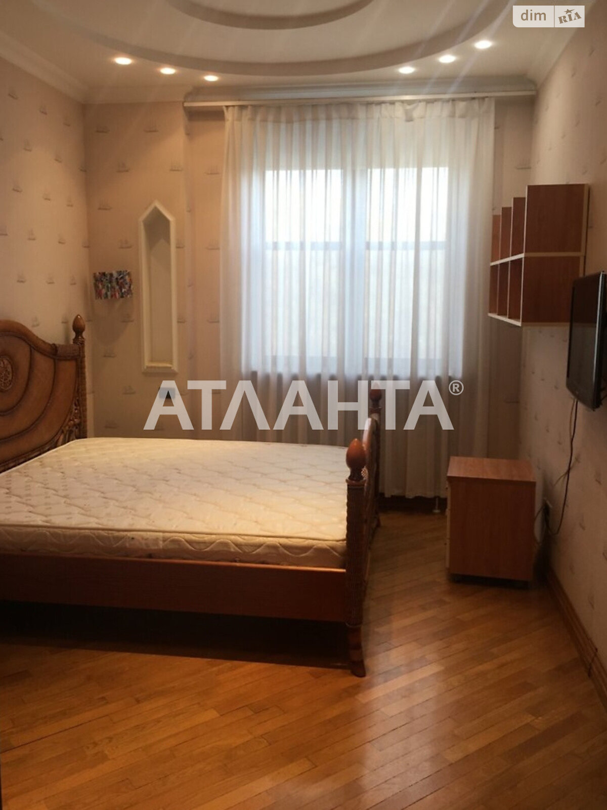 Продаж п`ятикімнатної квартири в Одесі, на просп. Шевченка, район Приморський фото 1 Продаж п`ятикімнатної квартири в Одесі, на просп. Шевченка, район Приморський фото 1