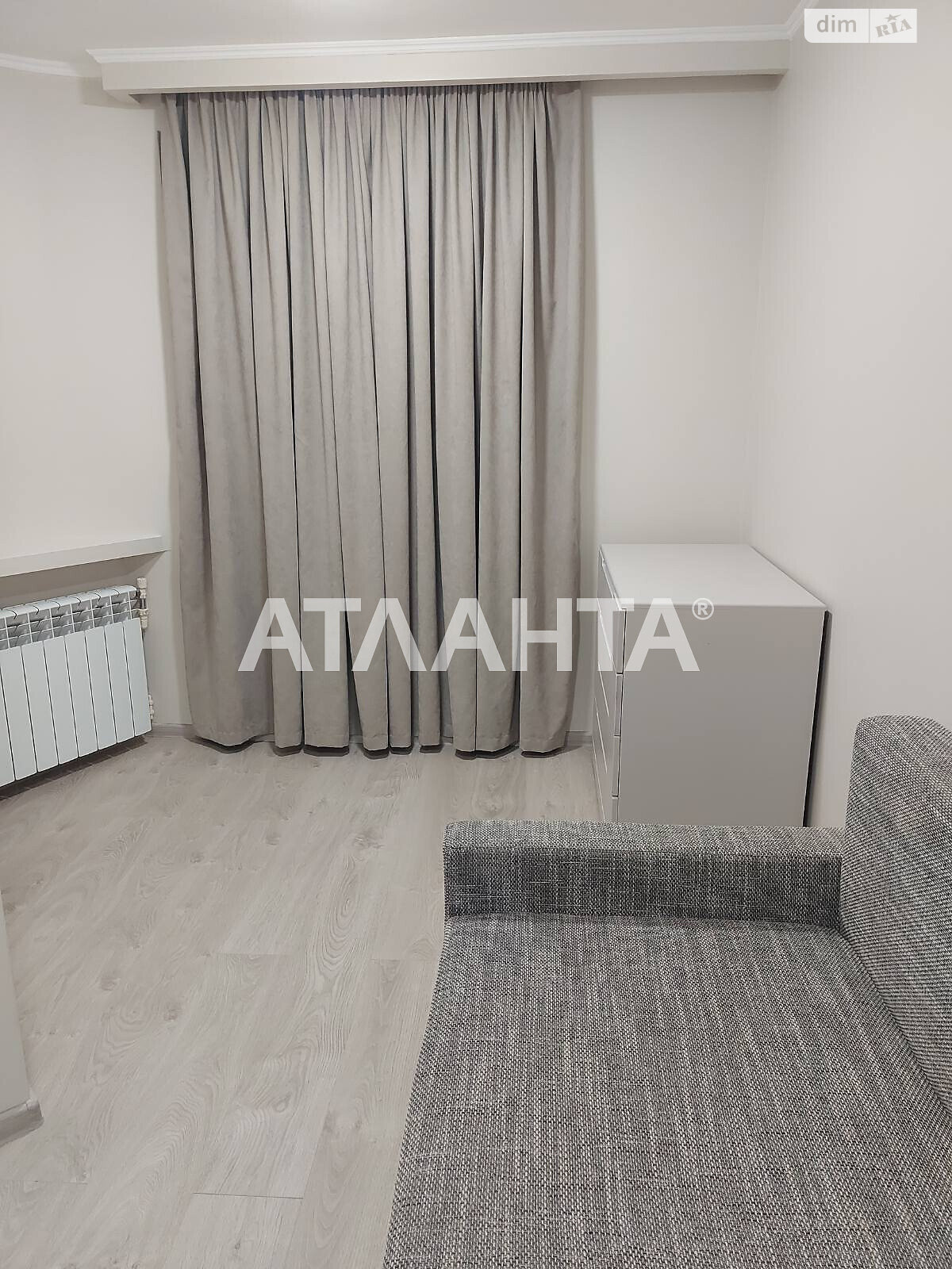 Продаж трикімнатної квартири в Одесі, на просп. Шевченка, район Приморський фото 1 Продаж трикімнатної квартири в Одесі, на просп. Шевченка, район Приморський фото 1