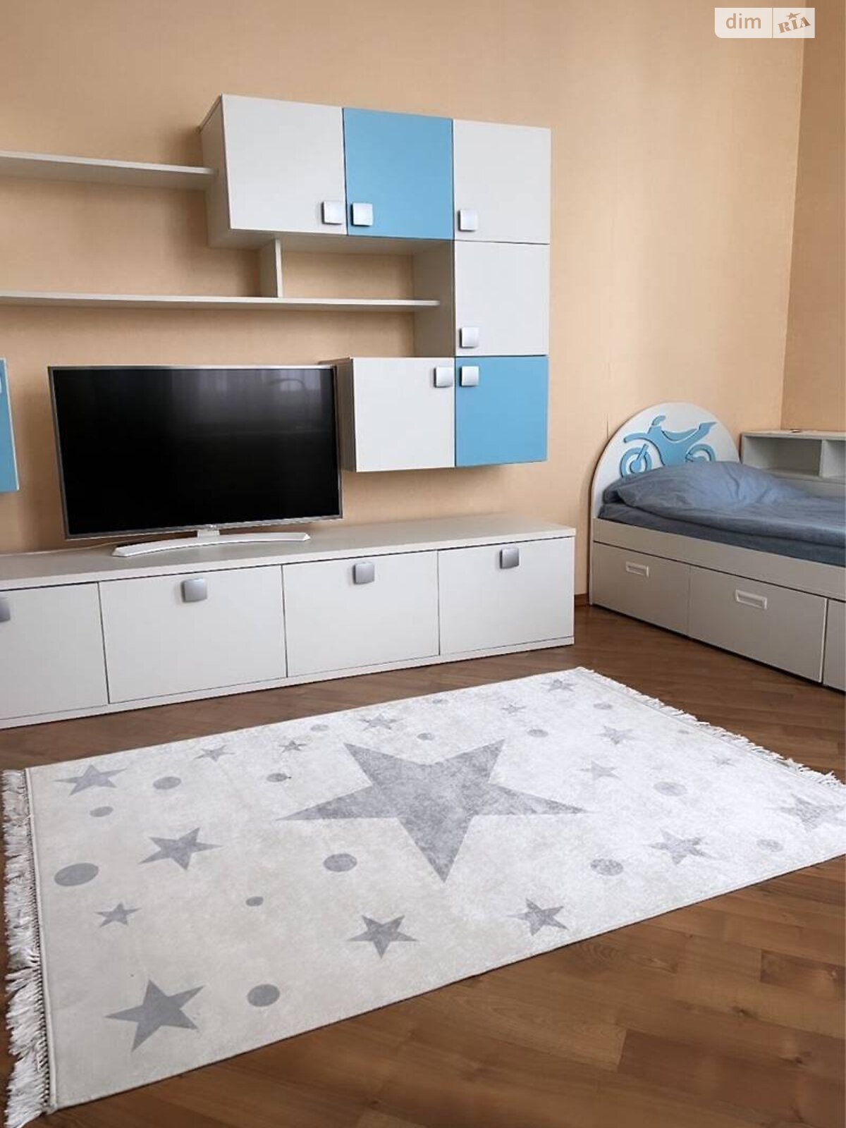 Продаж трикімнатної квартири в Одесі, на просп. Шевченка 12 корпус 2, район Приморський фото 1 Продаж трикімнатної квартири в Одесі, на просп. Шевченка 12 корпус 2, район Приморський фото 1