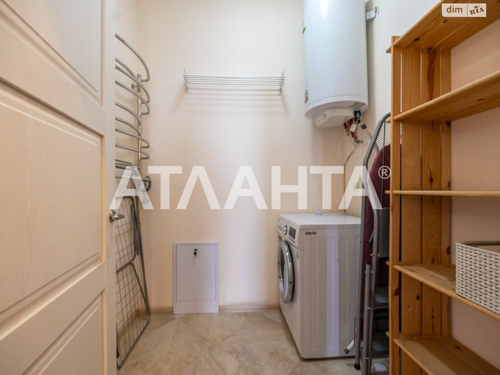 Продаж двокімнатної квартири в Одесі, на просп. Шевченка, район Приморський фото 1 Продаж двокімнатної квартири в Одесі, на просп. Шевченка, район Приморський фото 1