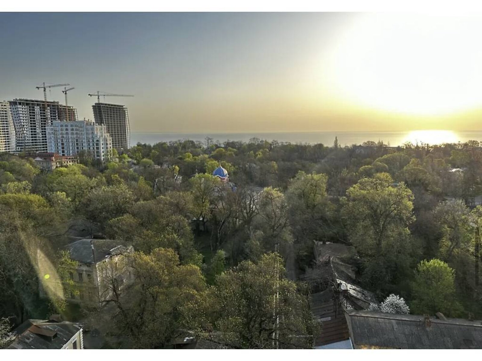 Продажа однокомнатной квартиры в Одессе, на просп. Шевченко, район Приморский фото 1 Продажа однокомнатной квартиры в Одессе, на просп. Шевченко, район Приморский фото 1