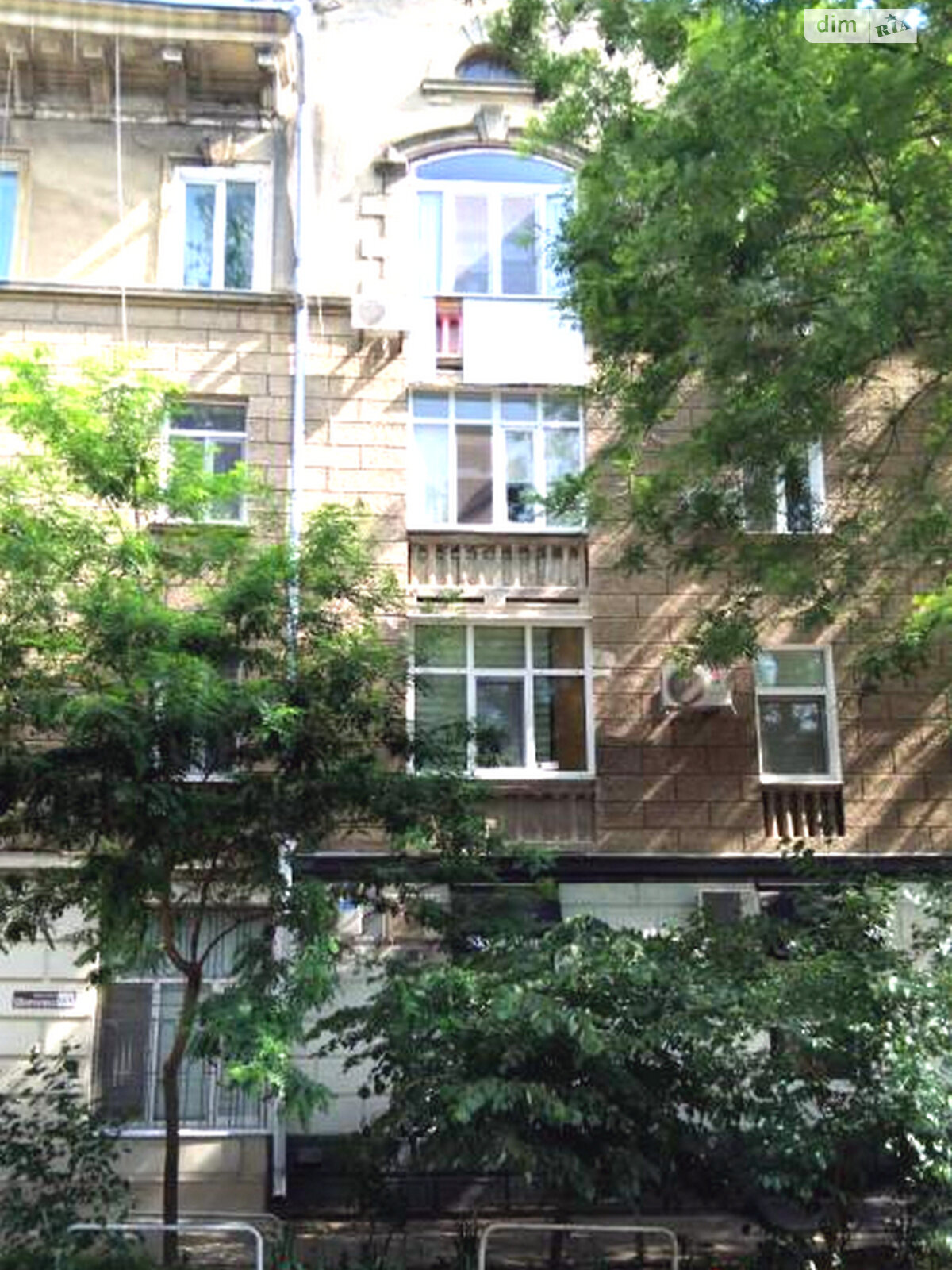 Продажа трехкомнатной квартиры в Одессе, на просп. Шевченко, район Приморский фото 1 Продажа трехкомнатной квартиры в Одессе, на просп. Шевченко, район Приморский фото 1