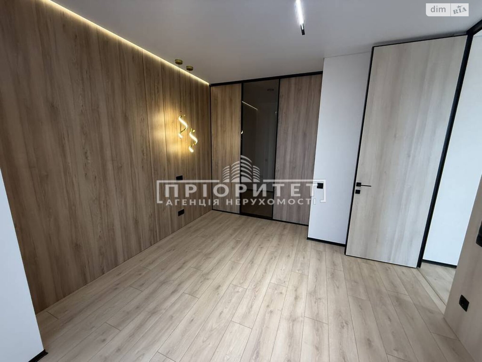 Продаж трикімнатної квартири в Одесі, на просп. Шевченка, район Приморський фото 1