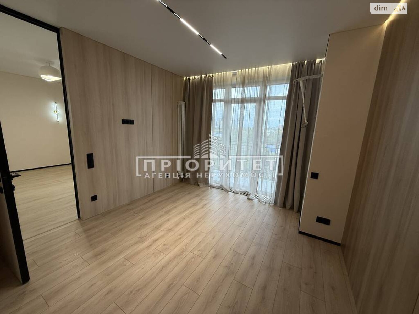 Продаж трикімнатної квартири в Одесі, на просп. Шевченка, район Приморський фото 1