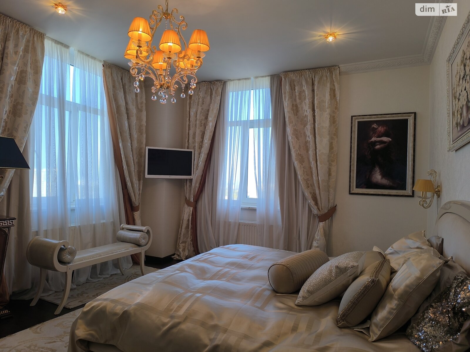 Продаж трикімнатної квартири в Одесі, на просп. Шевченка 12/2, район Приморський фото 1