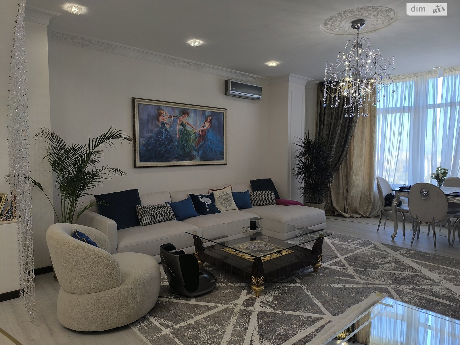 Продаж трикімнатної квартири в Одесі, на просп. Шевченка 12/2, район Приморський фото 1