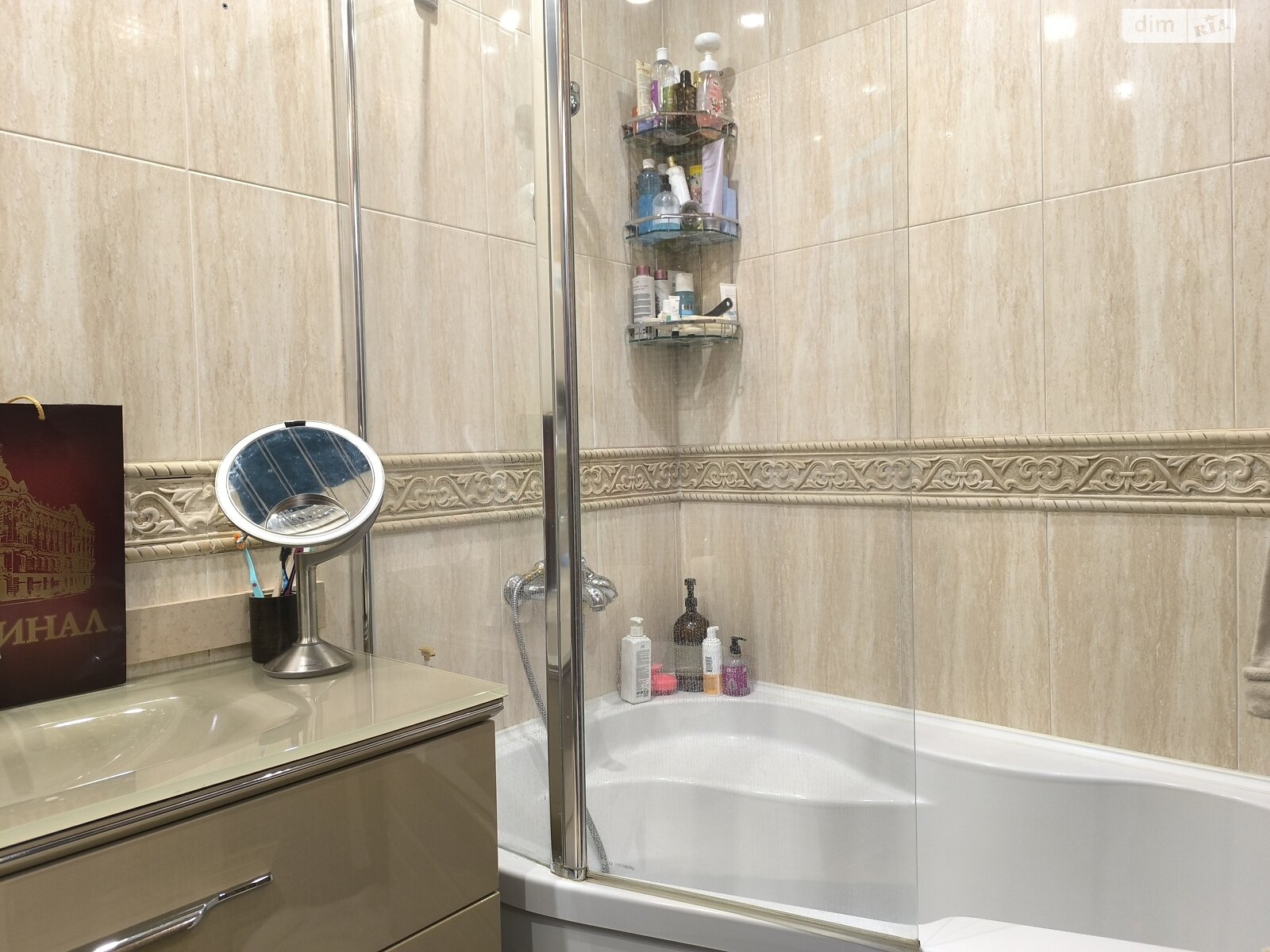 Продаж трикімнатної квартири в Одесі, на просп. Шевченка 12/2, район Приморський фото 1