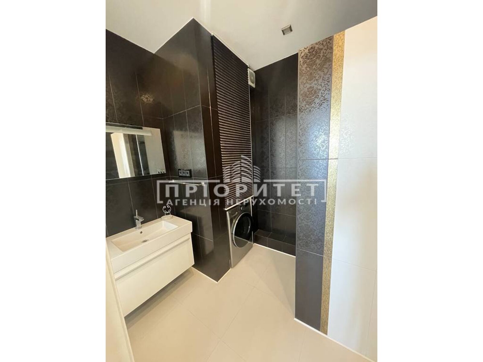 Продаж двокімнатної квартири в Одесі, на просп. Шевченка, район Приморський фото 1